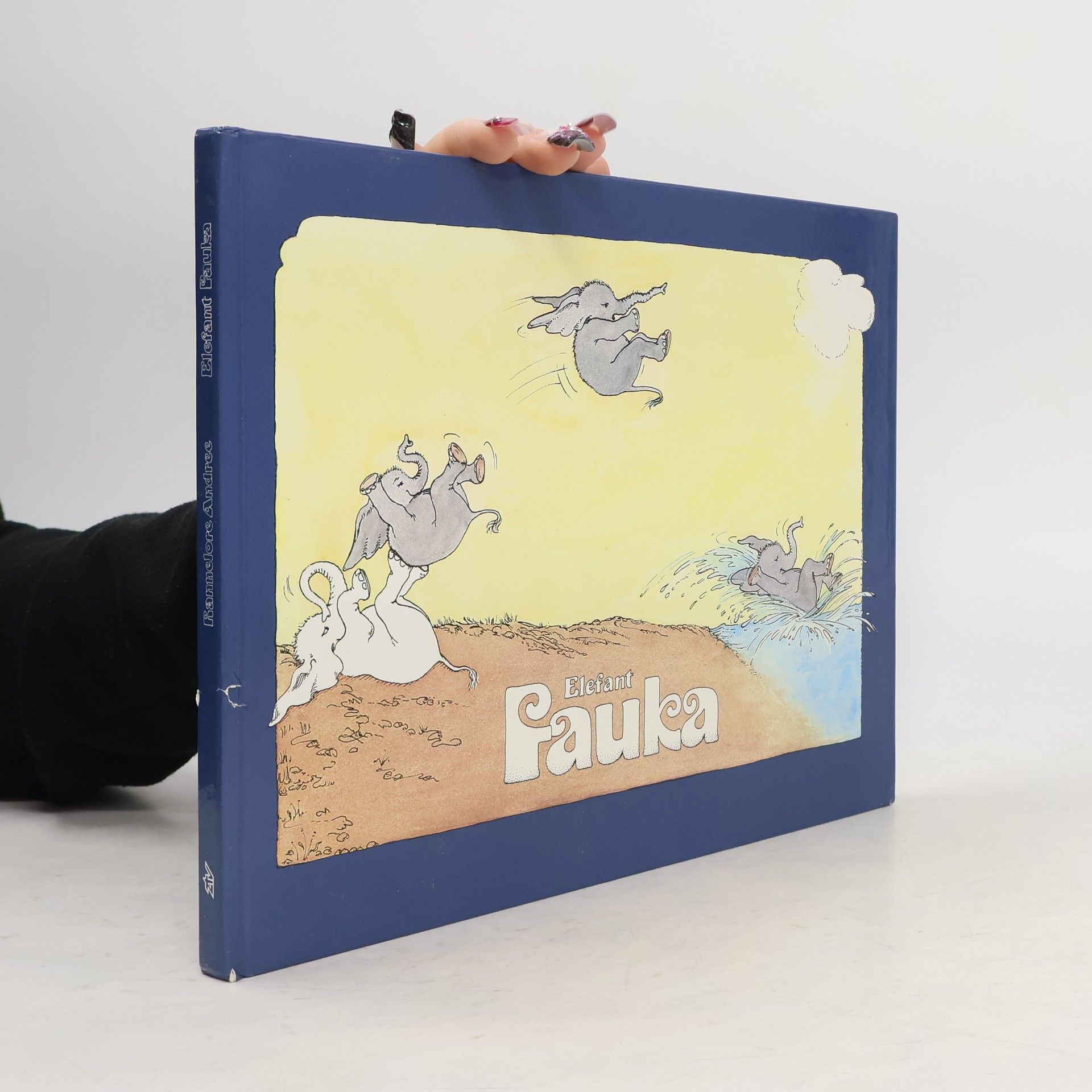 Andree Hannelore Elefant Fauka