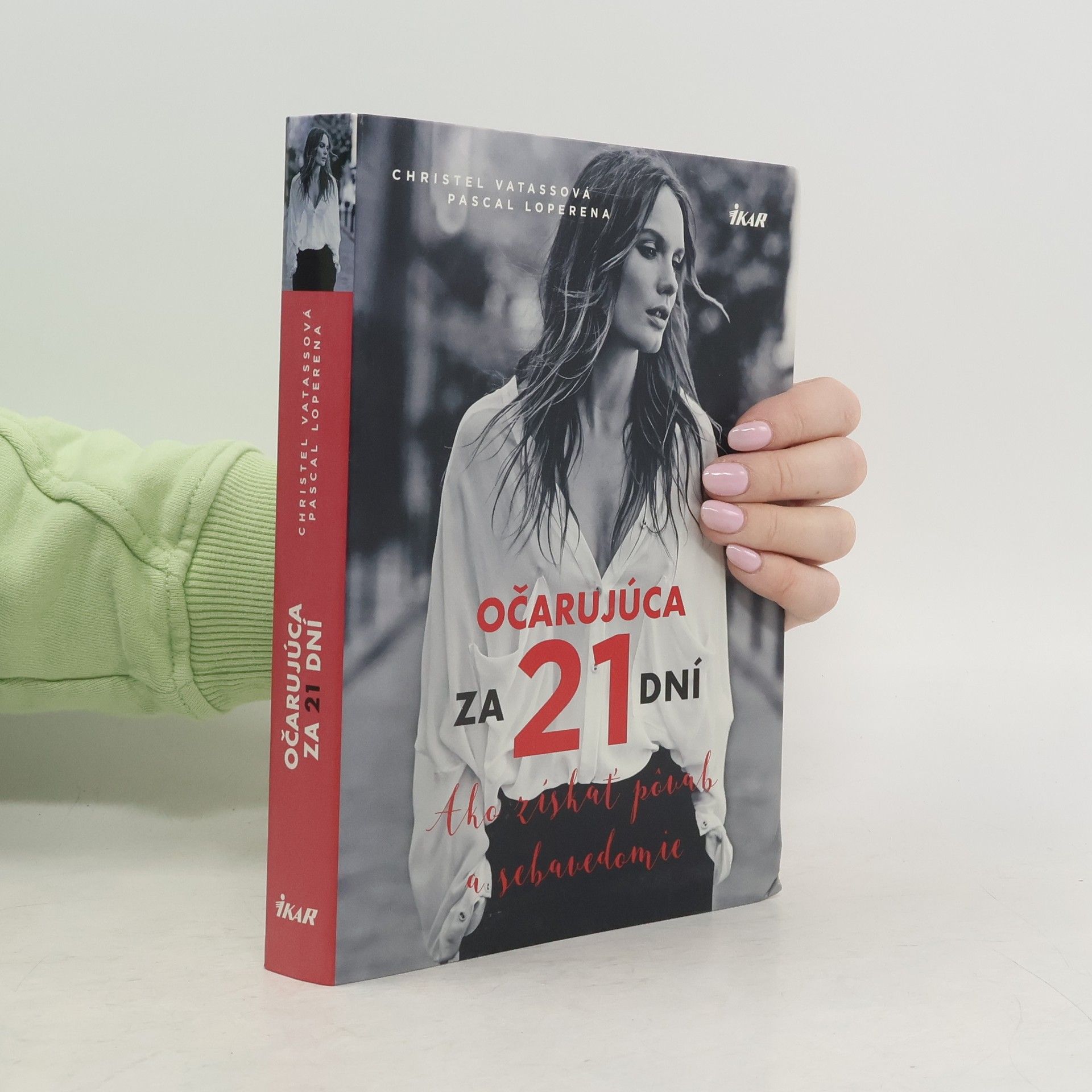 Pascal Loperena Očarujúca za 21 dní: Ako získať pôvab a sebavedomie