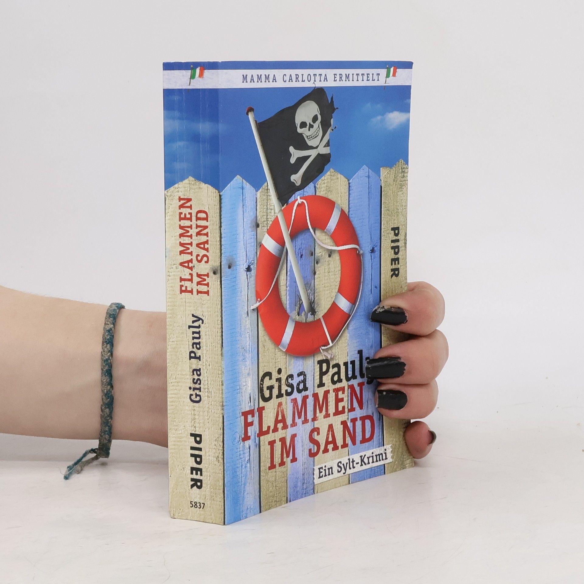 Gisa Pauly Flammen im Sand