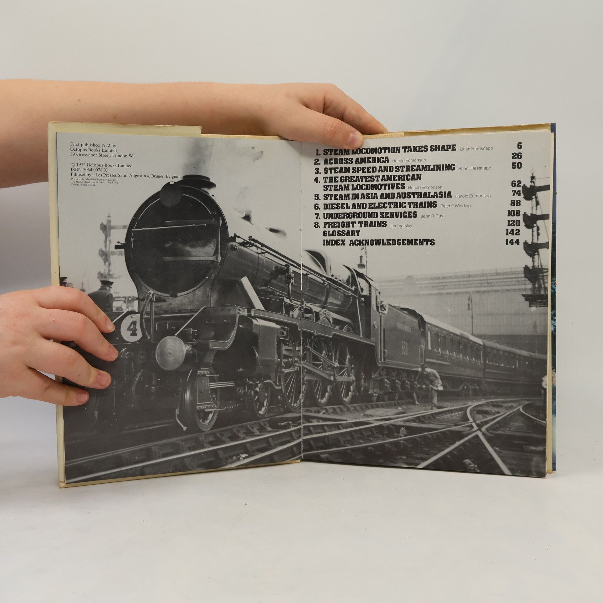 Oscar London Trains Around the World