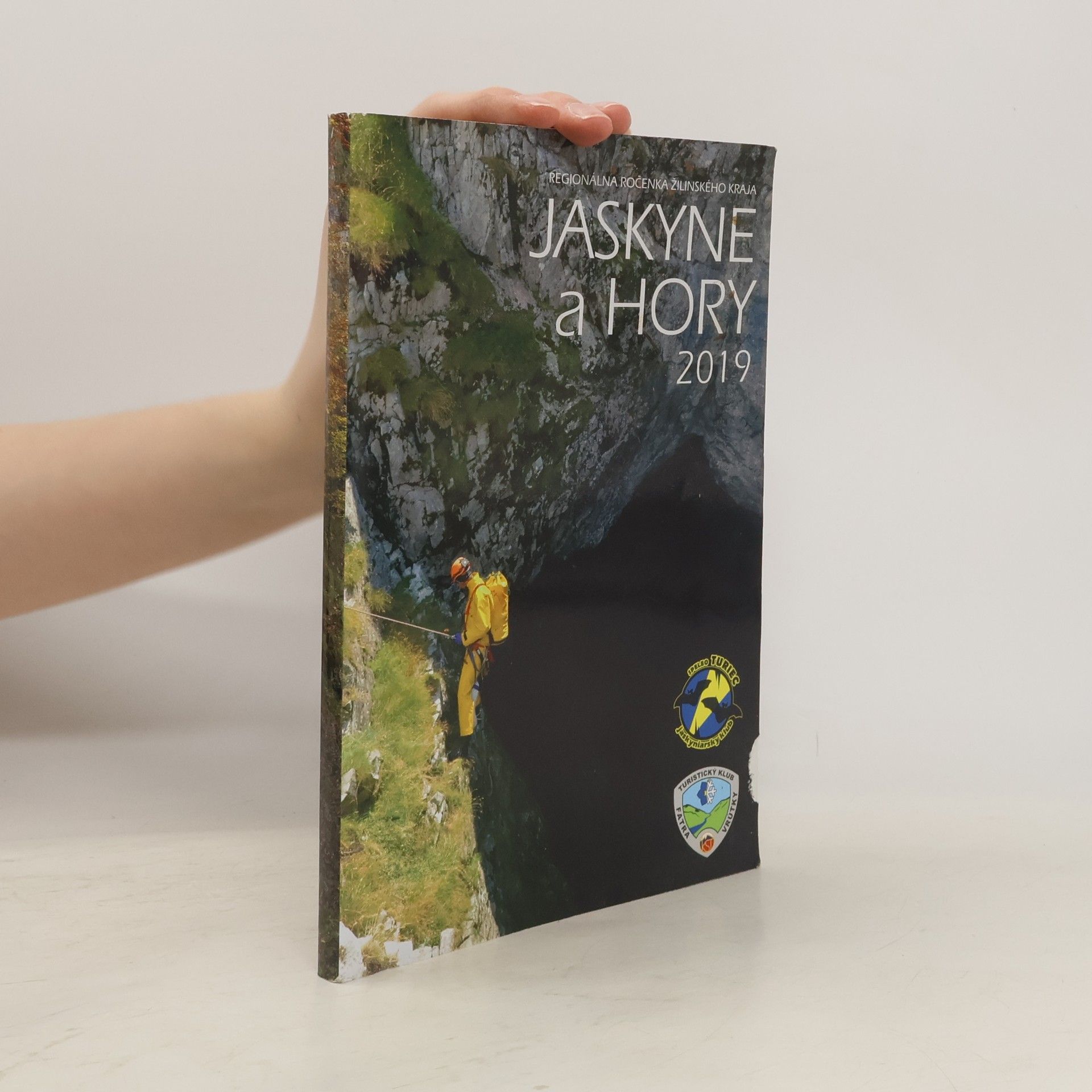 Autorenkollektiv Jaskyne a hory 2019