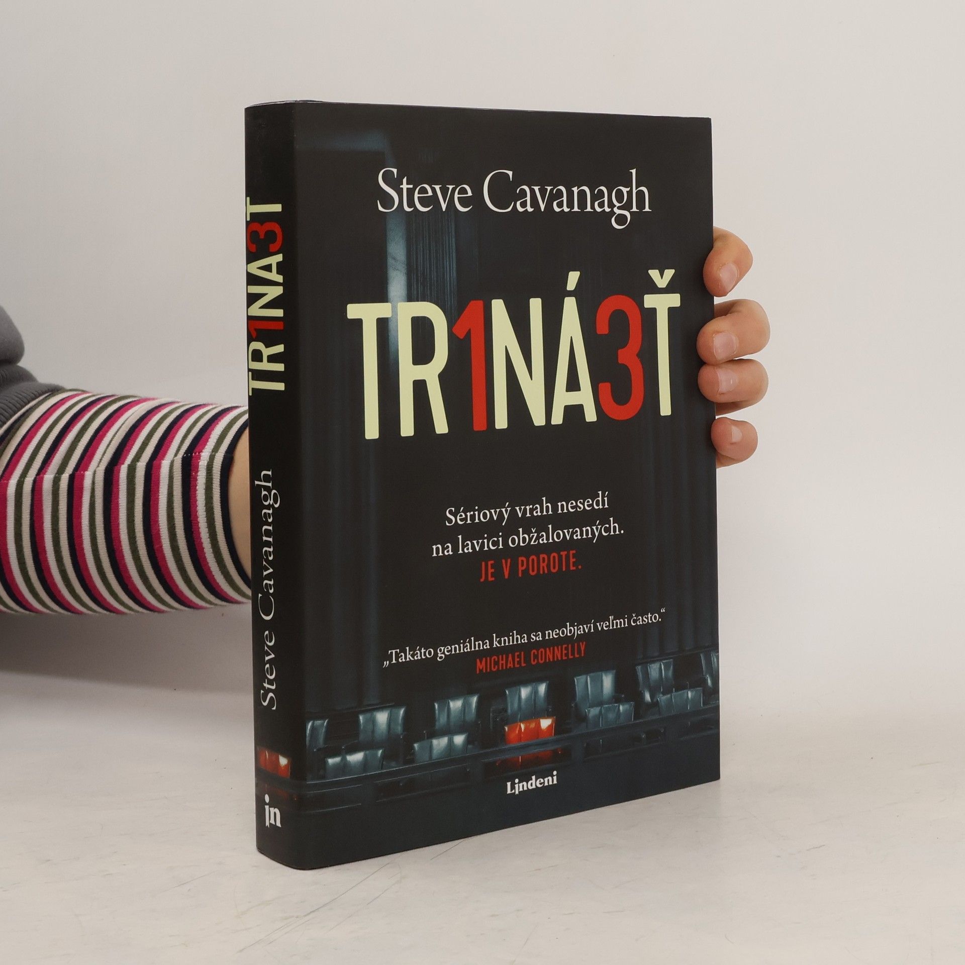 Steve Cavanagh Trinásť