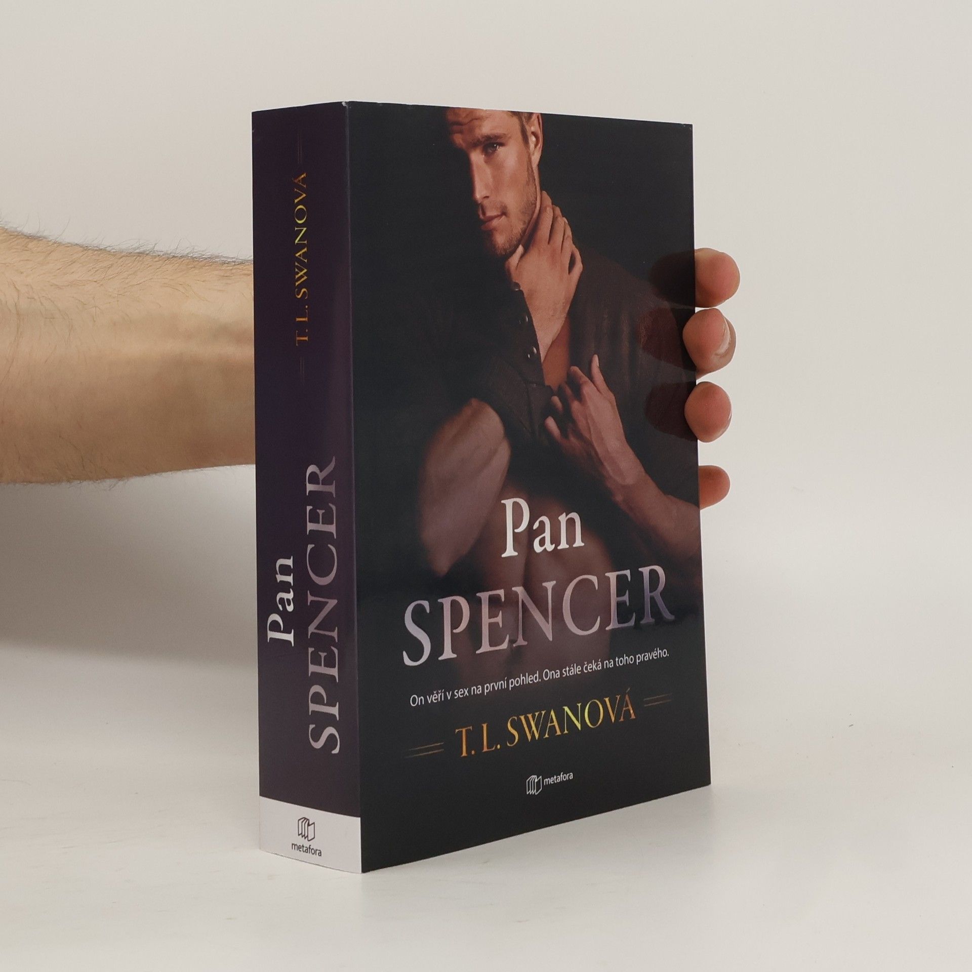 T.L. Swanová Pan Spencer