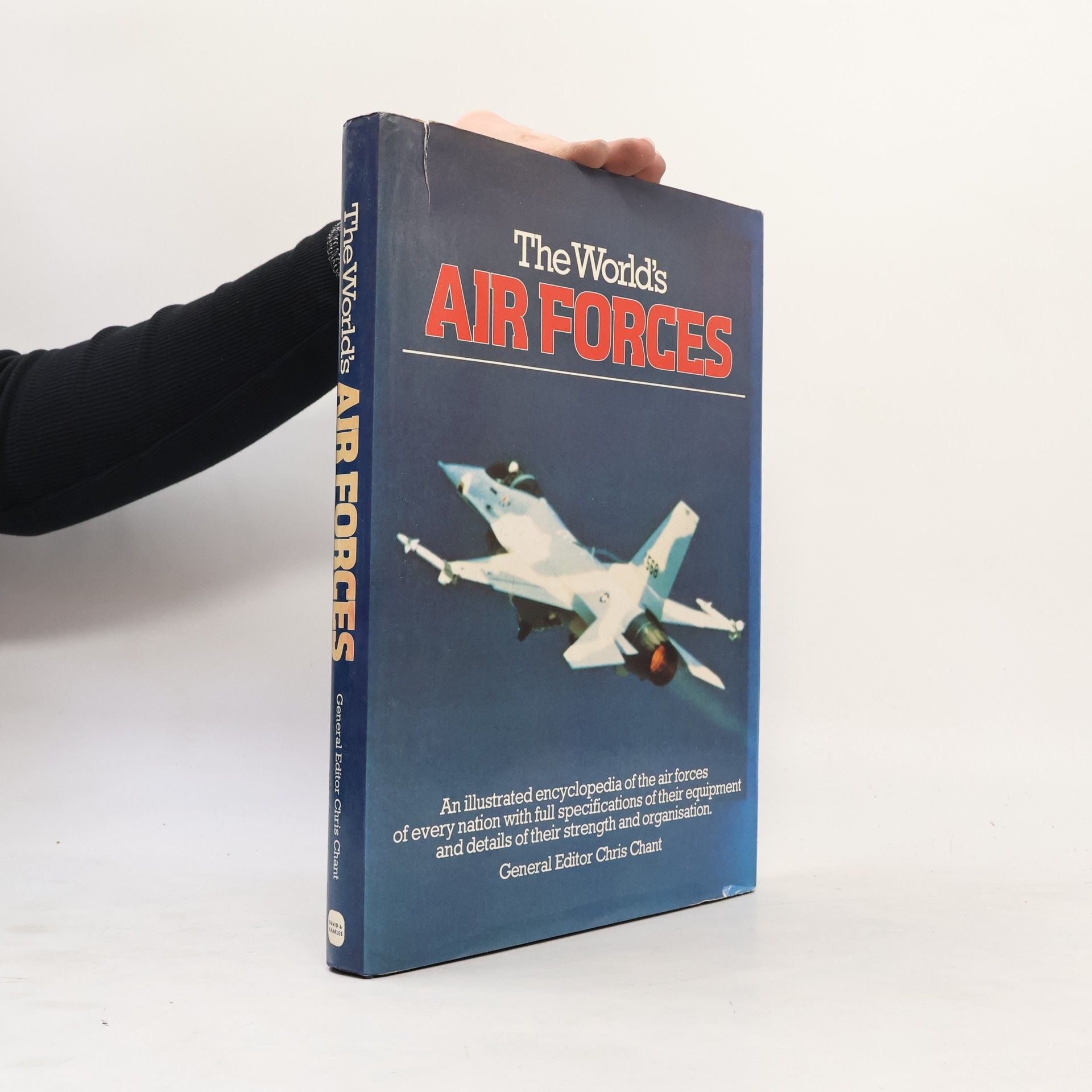 Christopher Chant The World's Air Forces