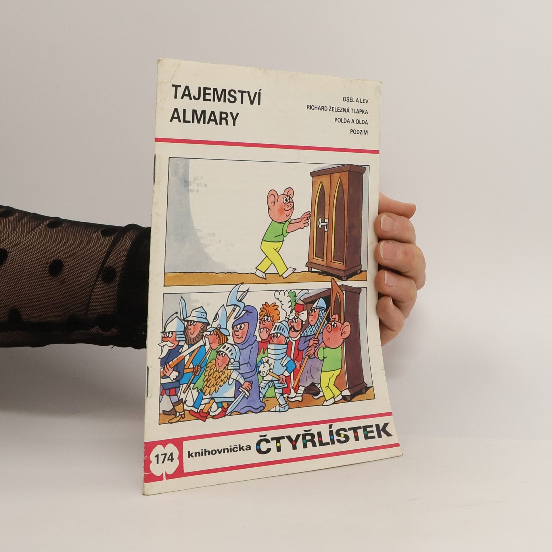 Ljuba Štíplová Čtyřlístek 174. Tajemství almary