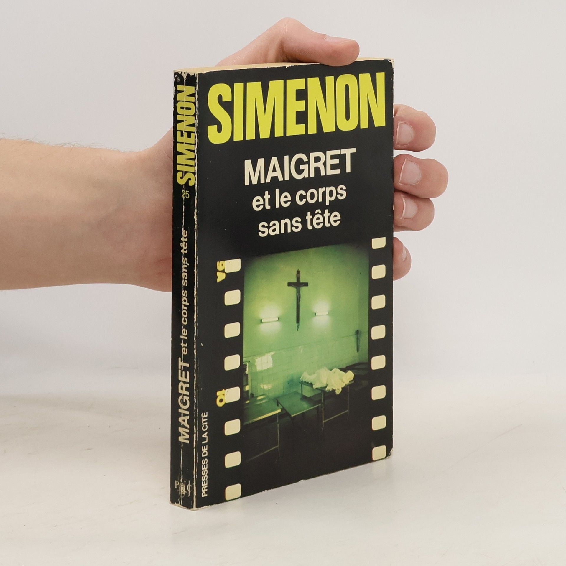 Georges Simenon Maigret et la corps sans tête