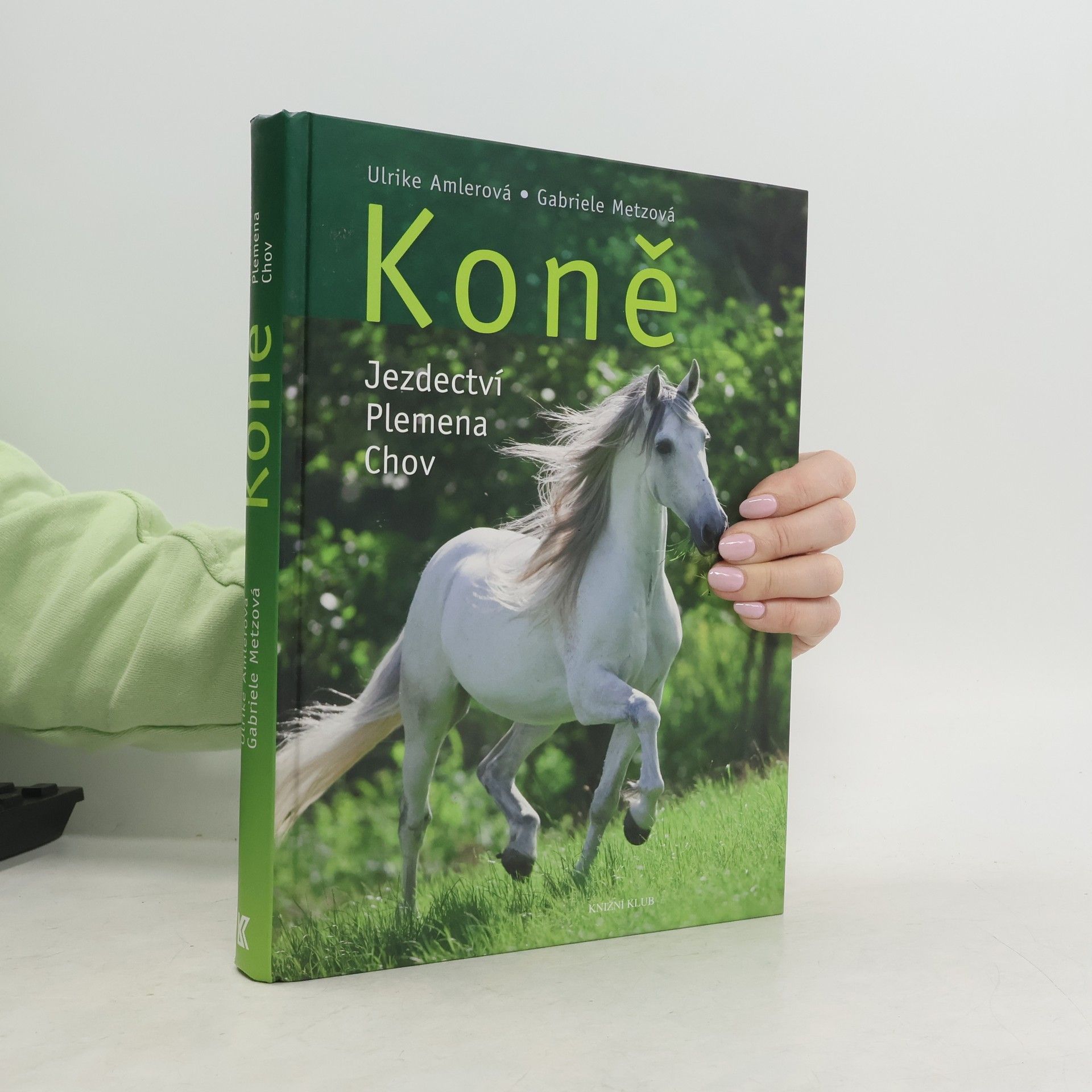 Ulrike Amler Koně - jezdectví, plemena, chov