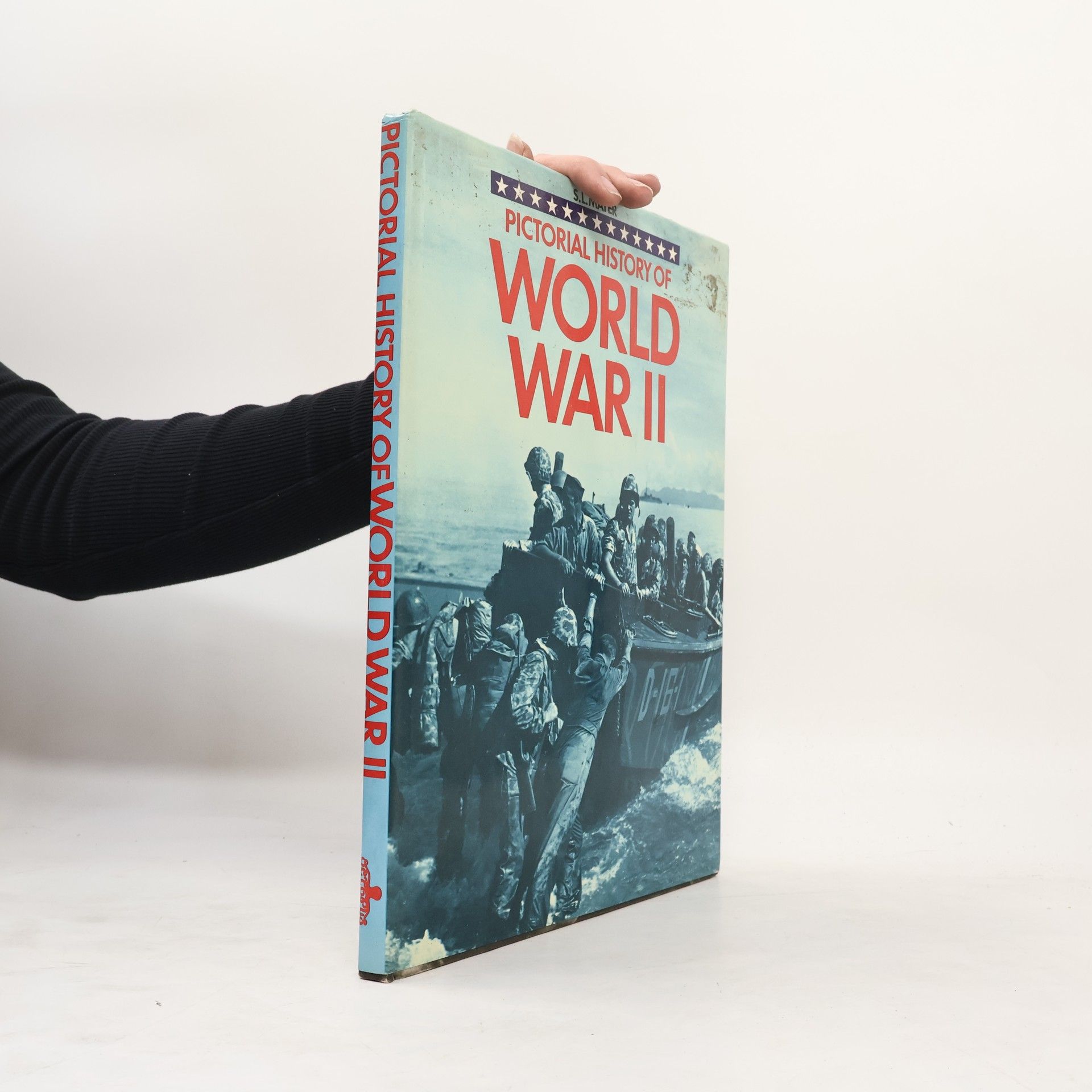 Sydney L. Mayer Pictorial History of World War II