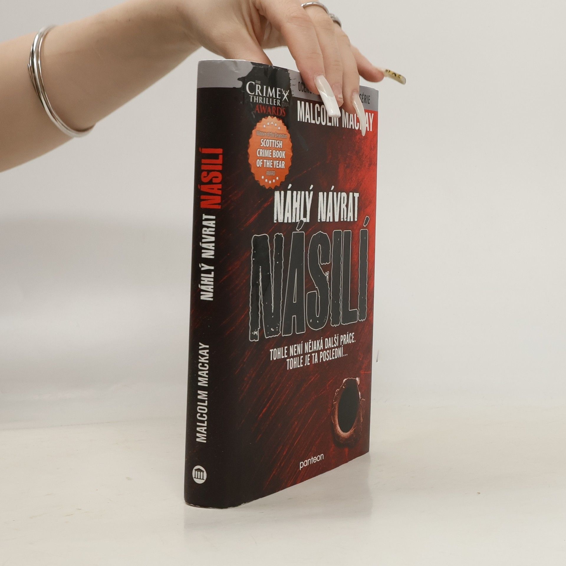 Malcolm Mackay Náhlý návrat násilí