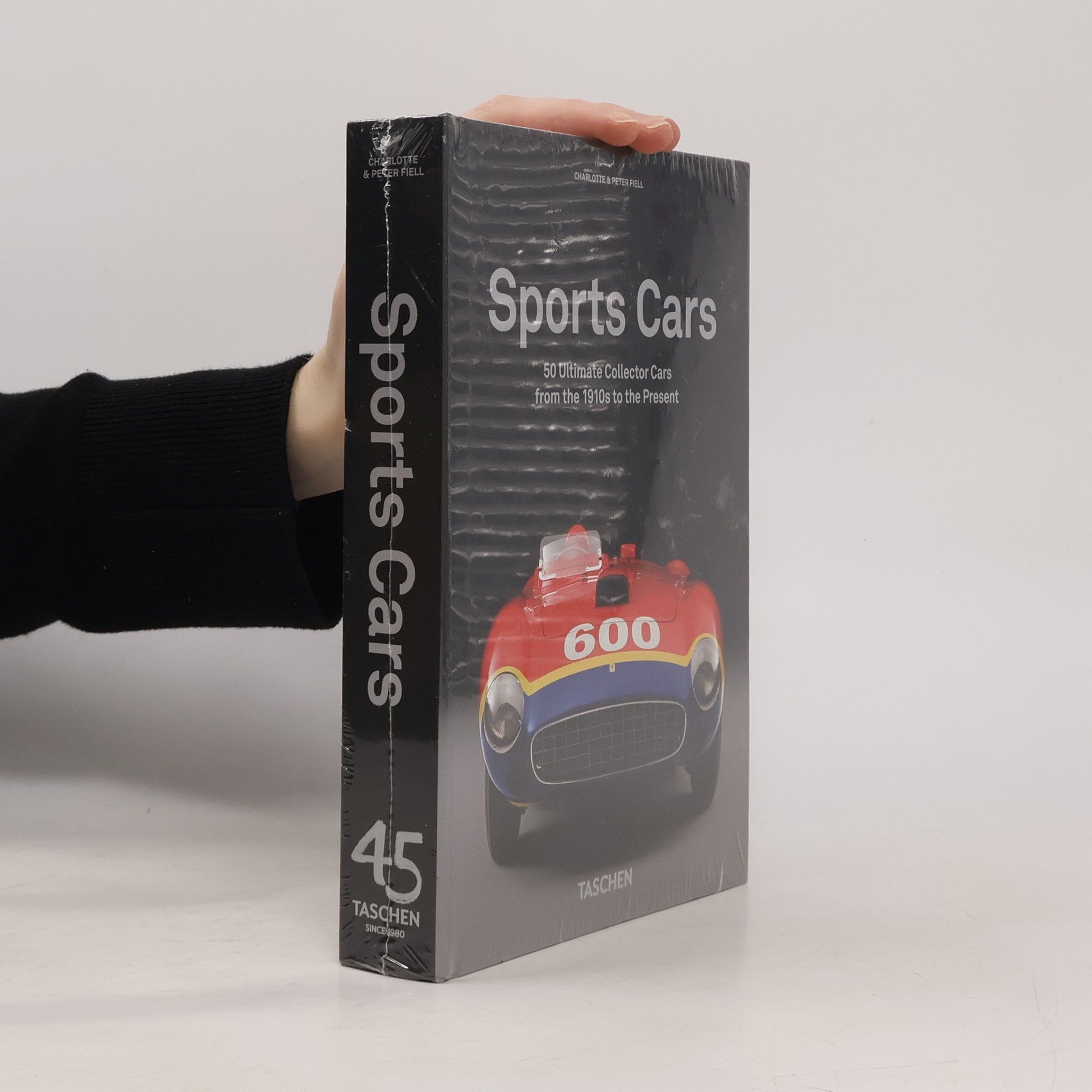 Charlotte Fiell 50 ultimate sports cars