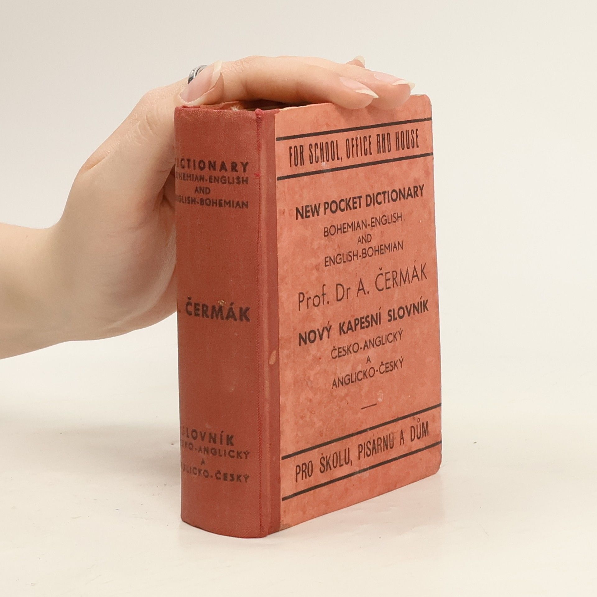 Alois Čermák New Pocket Dictionary Bohemian-English and English-Bohemian. Nový kapesní slovník anglicko-český a česko-anglický