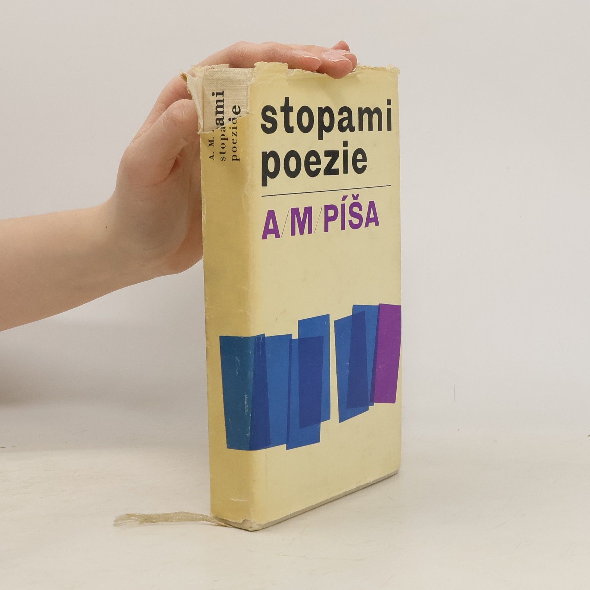 Stopami poezie