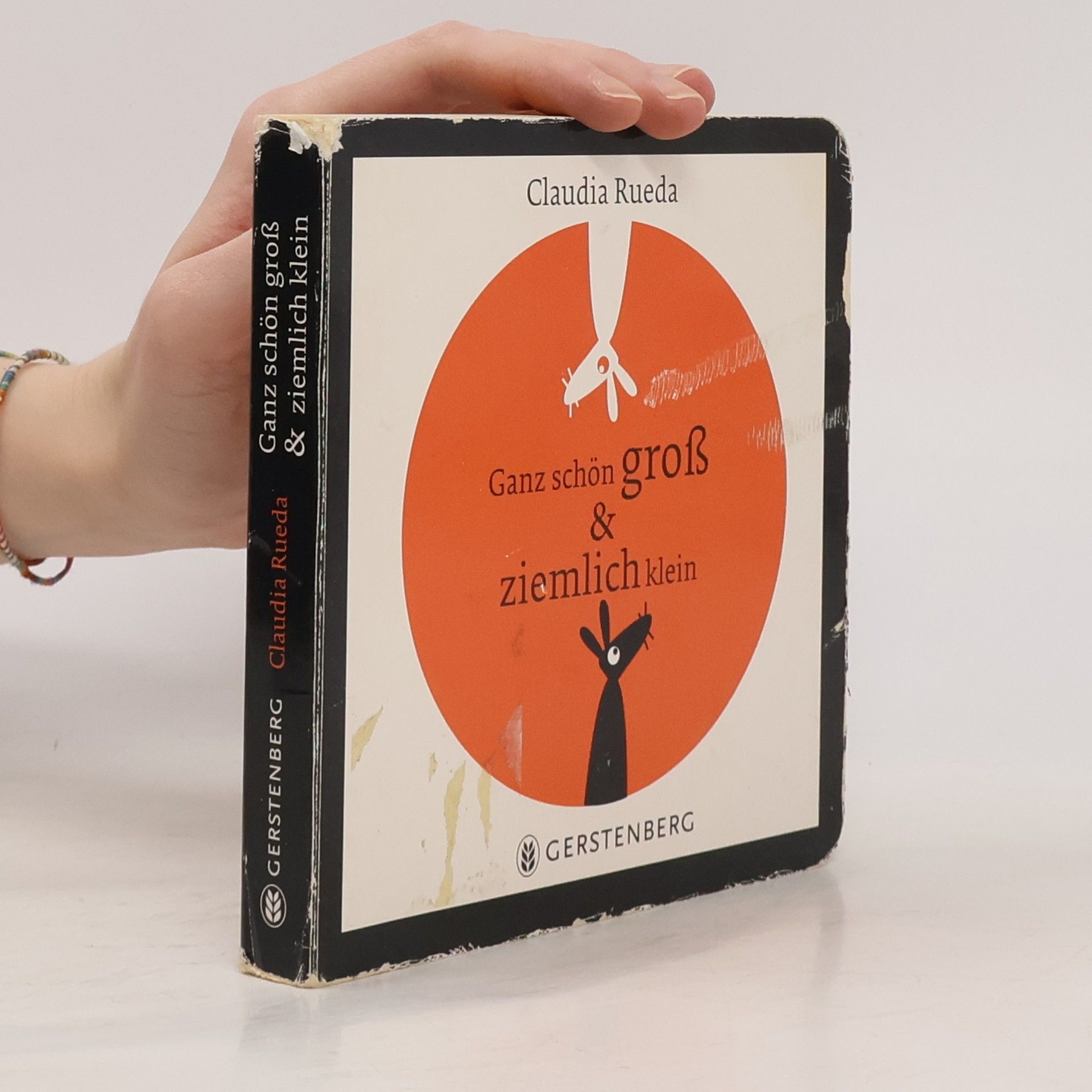 Claudia Rueda Ganz schön groß & ziemlich klein