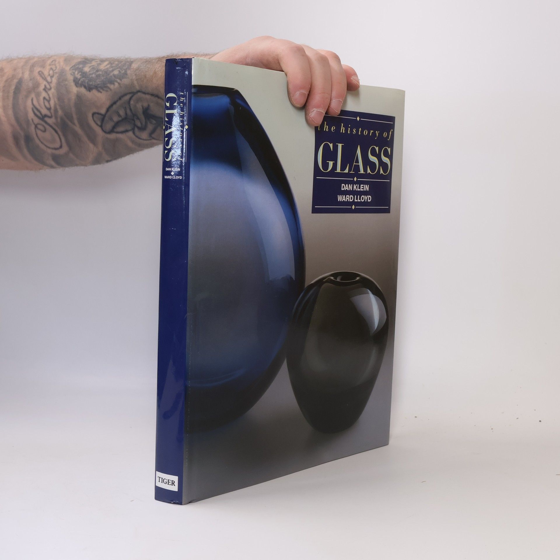 Dän Klein History of Glass