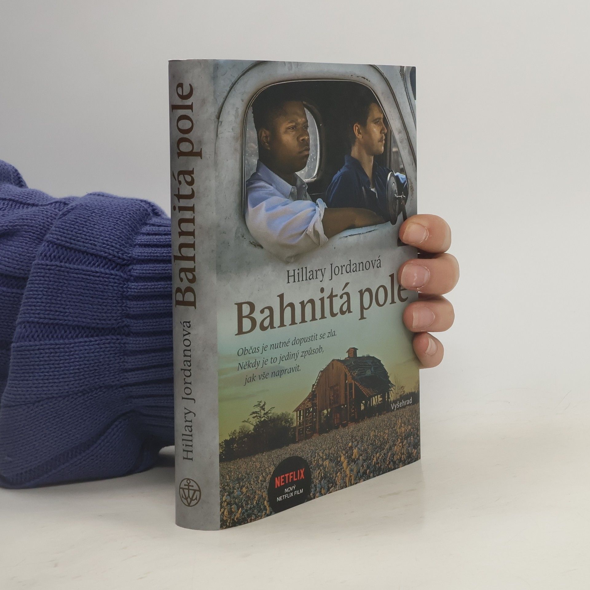 Hillary Jordan Bahnitá pole