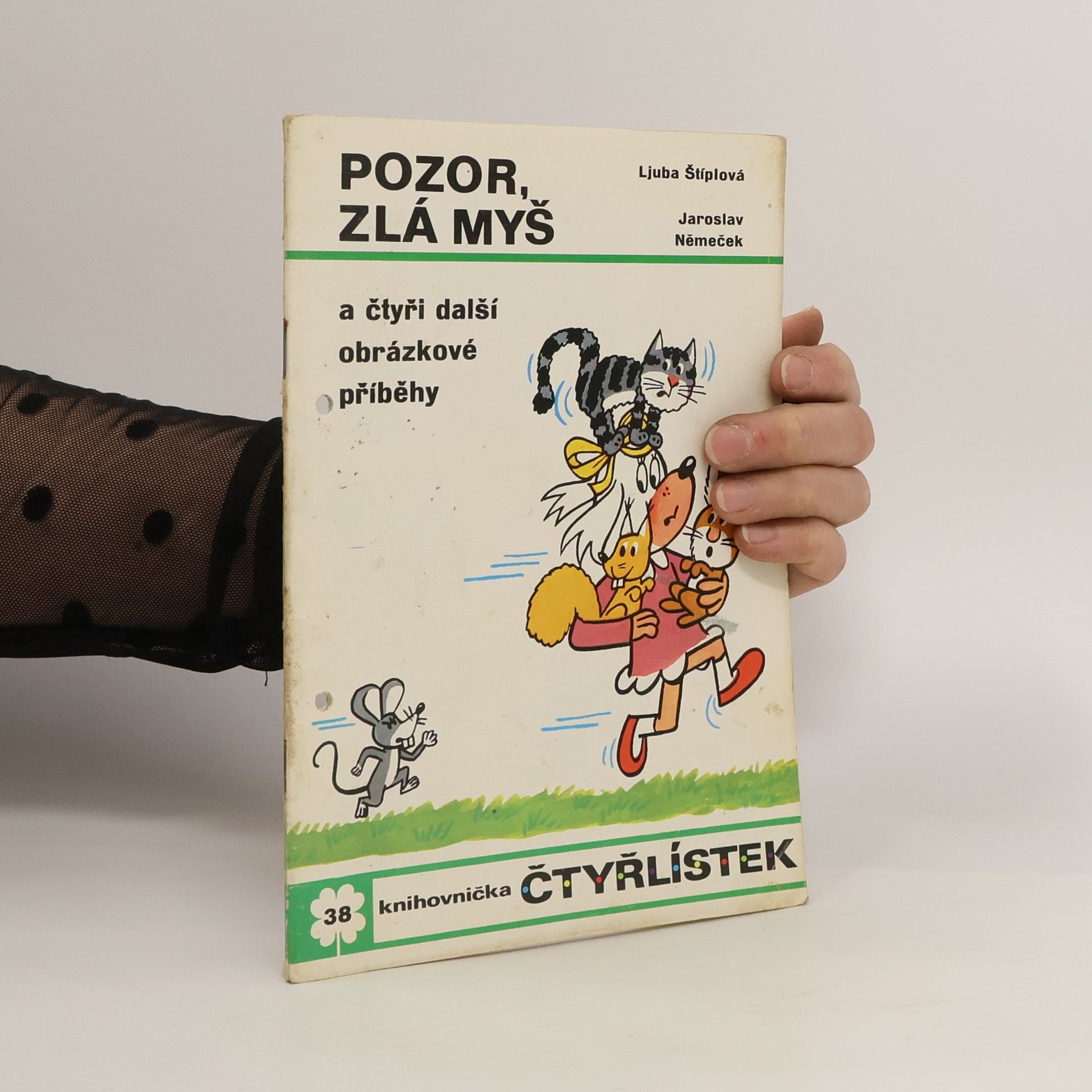 Jaroslav Němeček Čtyřlístek 38. Pozor, zlá myš