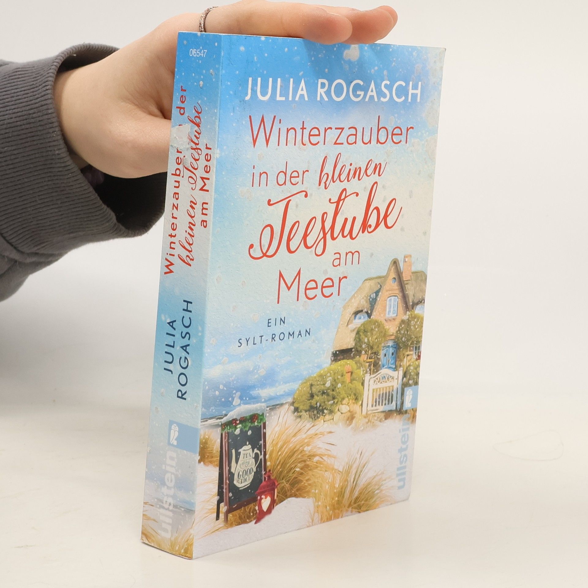 Winterzauber in der kleinen Teestube am Meer