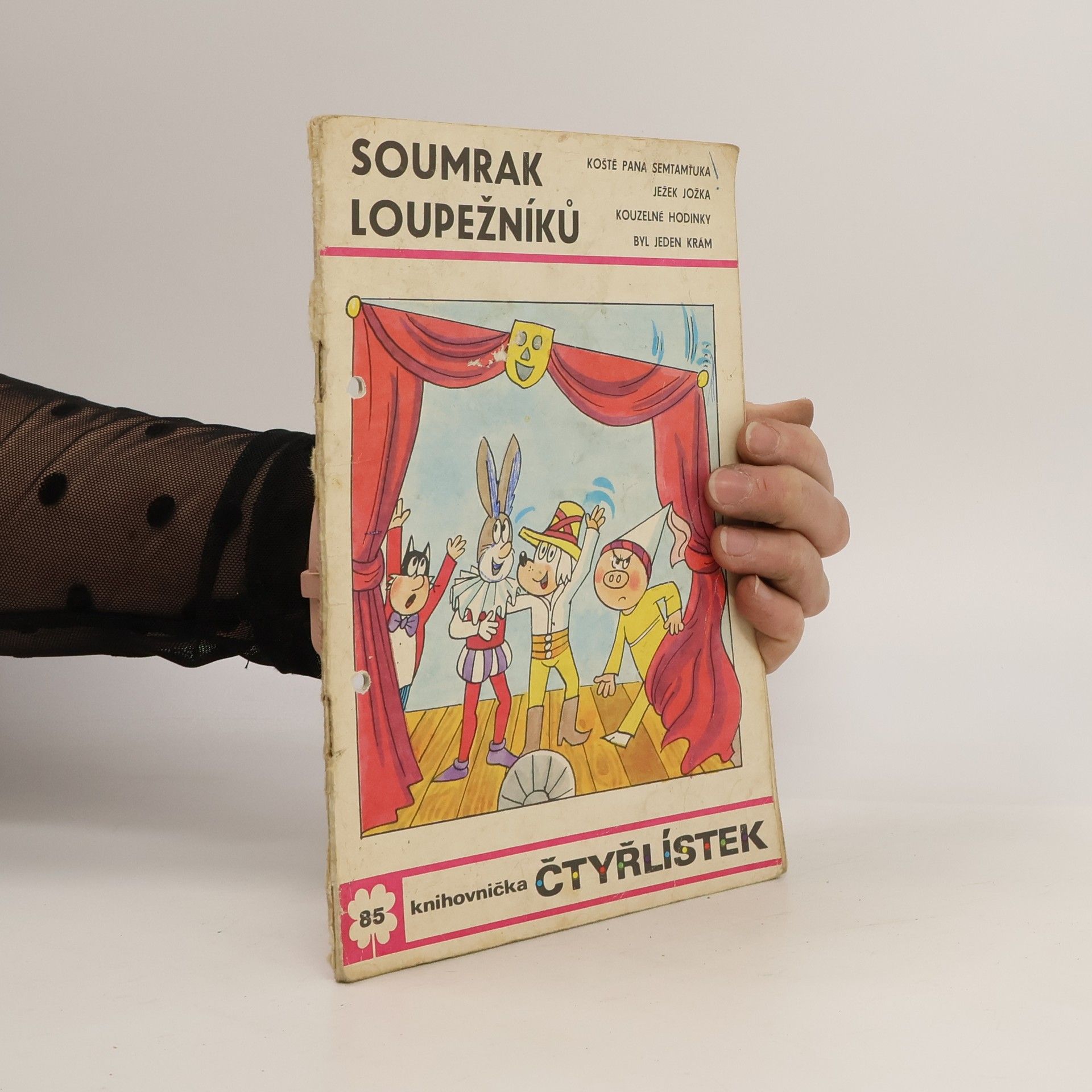 Jaroslav Němeček Čtyřlístek 85. Soumrak loupežníků