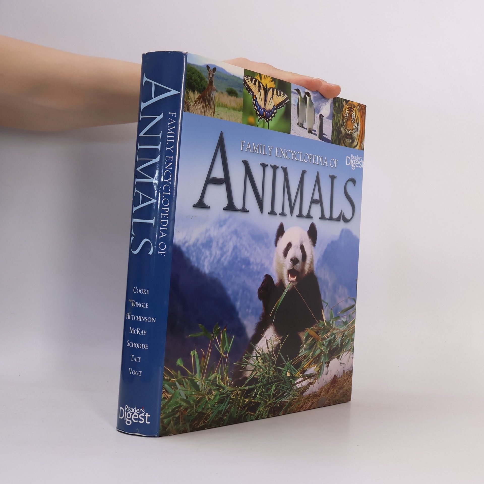 Reader's Digest Staff Family Encyclopedia of Animals