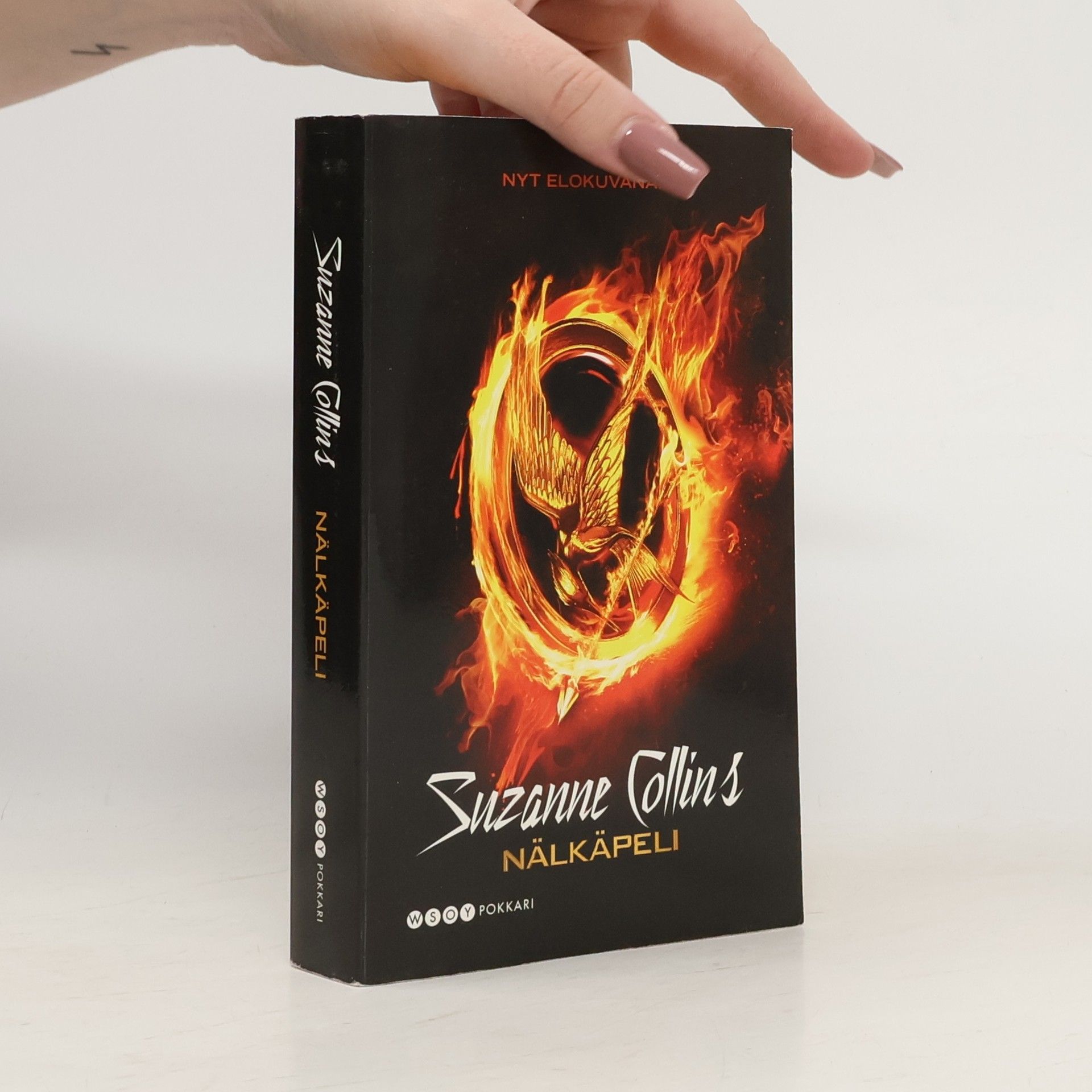 Suzanne Collins Nälkäpeli