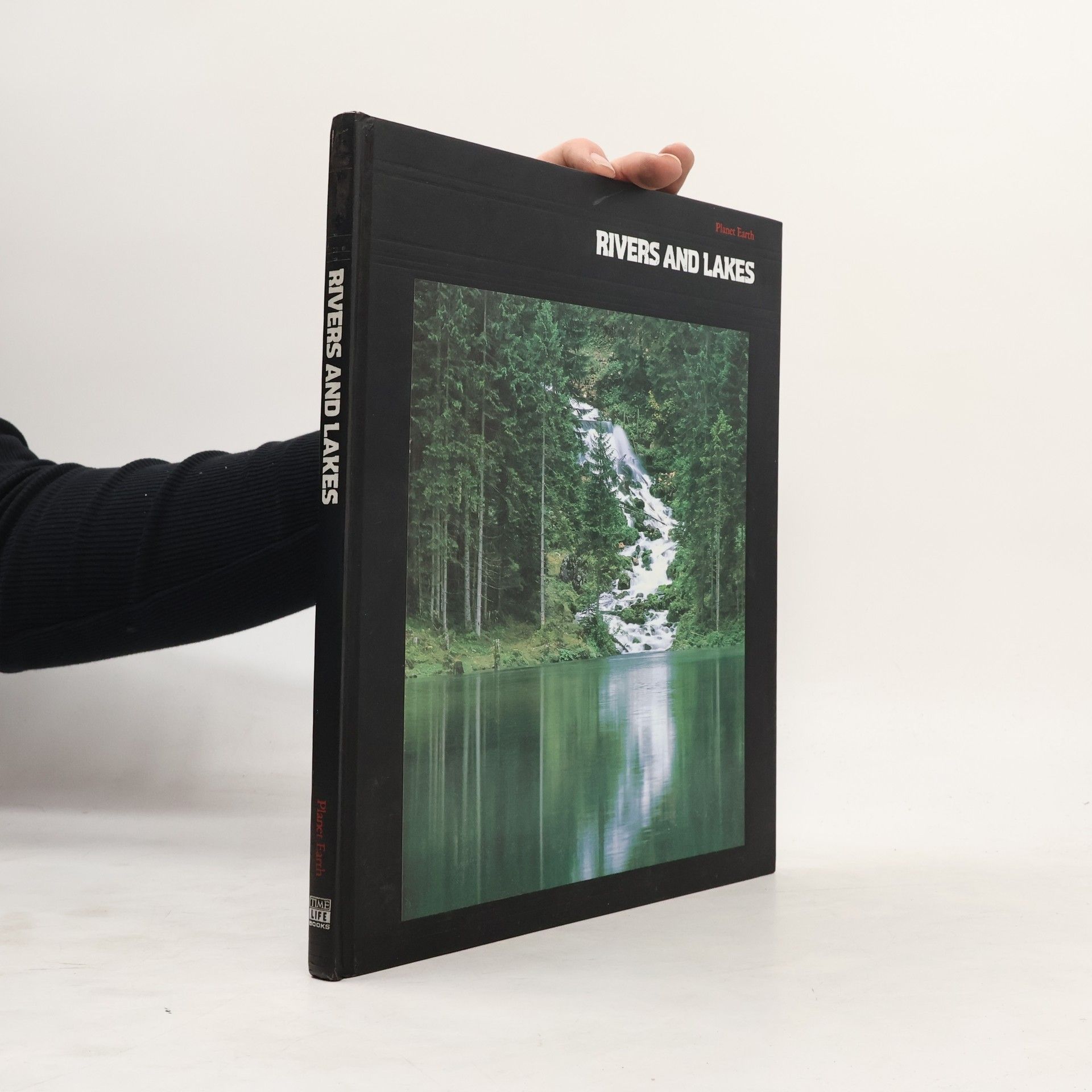 Laurence Pringle Planet Earth. Rivers and Lakes