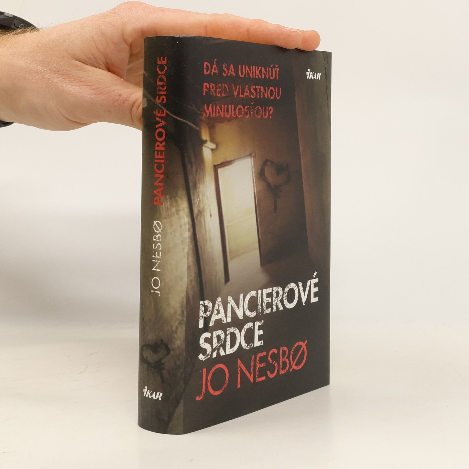 Jo Nesbø Pancierové srdce