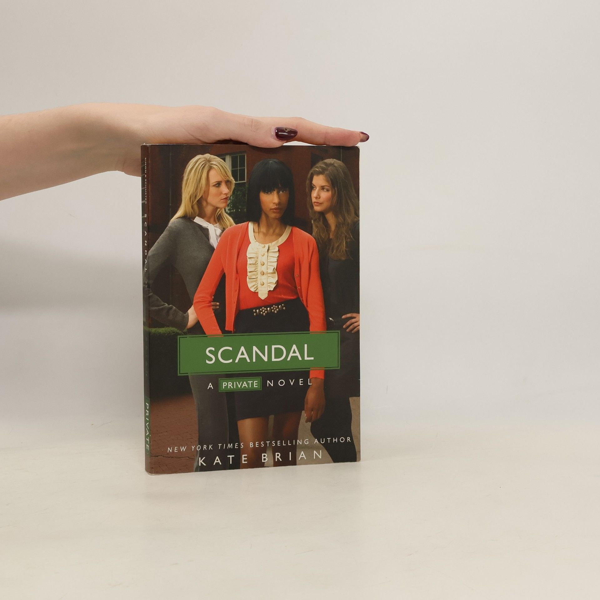 Kate Brian Private - 11: Scandal