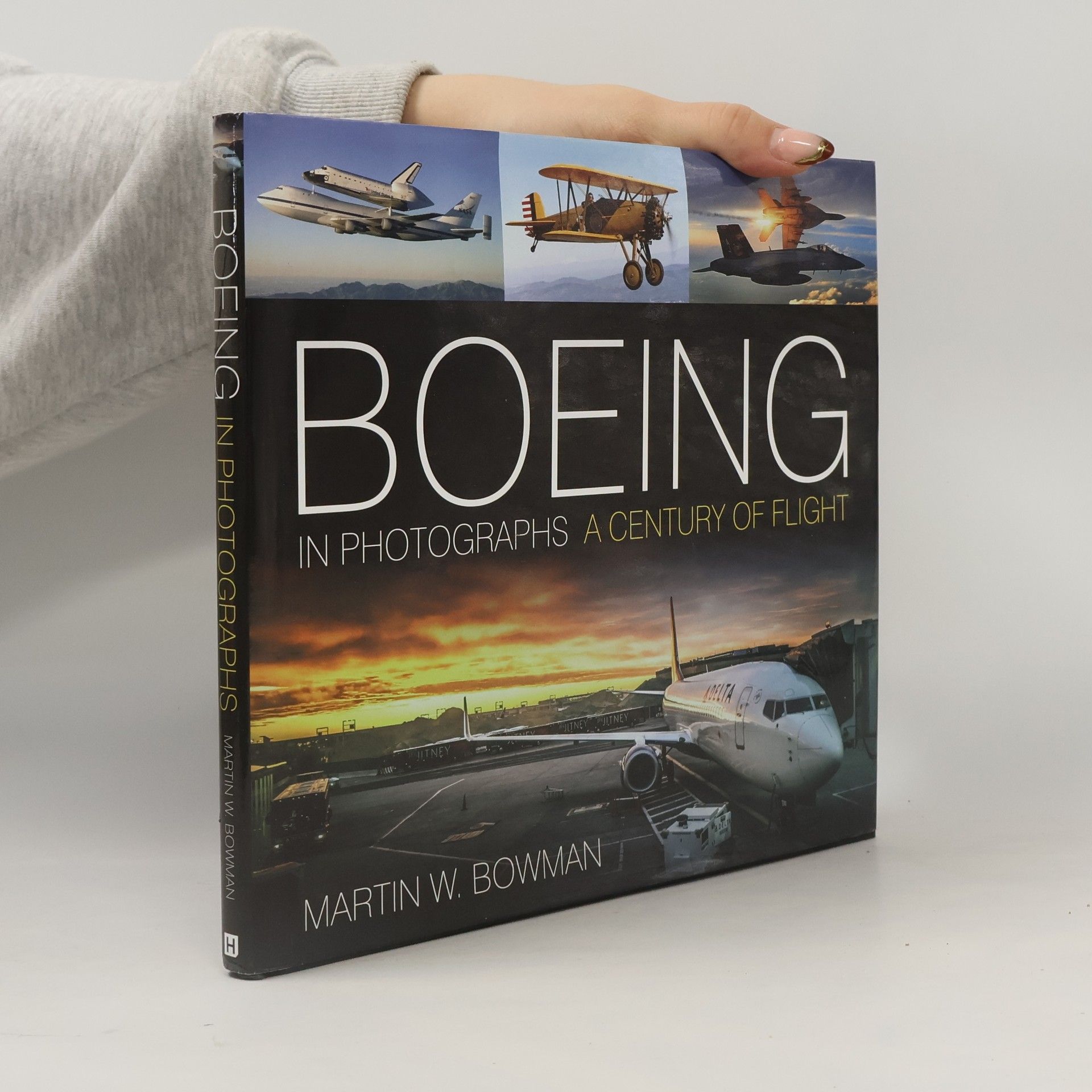 Martin Bowman Boeing in Photographs
