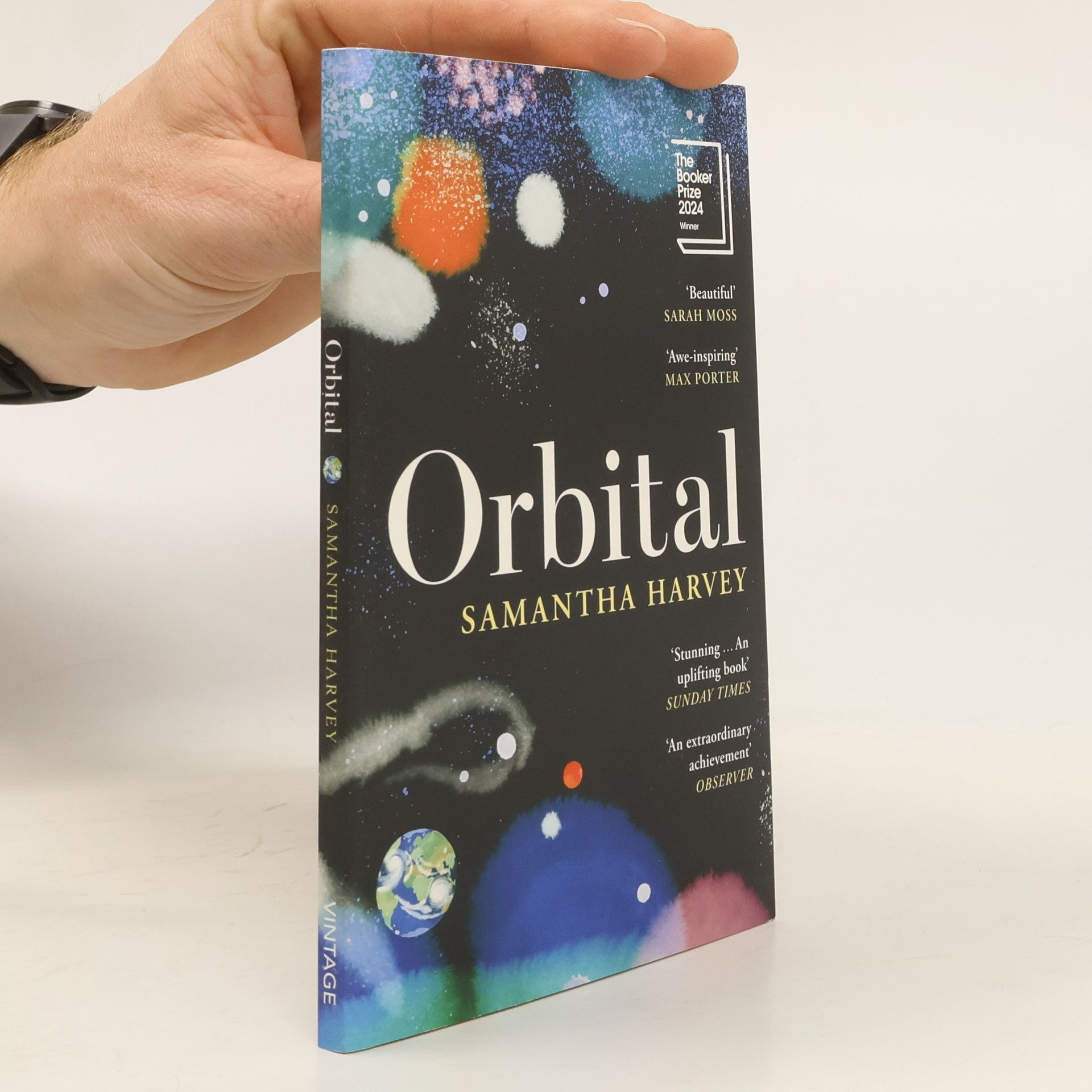 Samantha Harvey Orbital