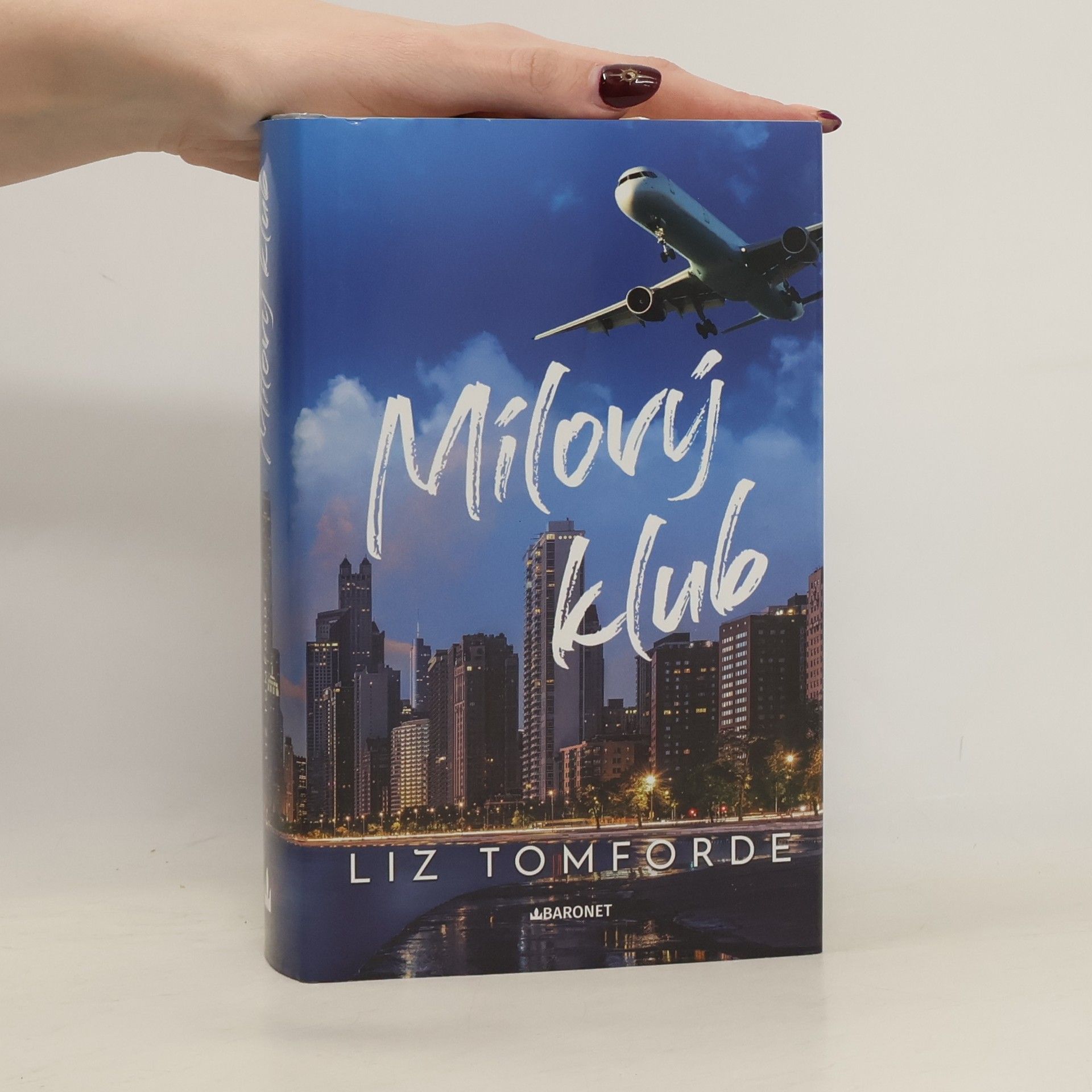 Liz Tomforde Mílový klub