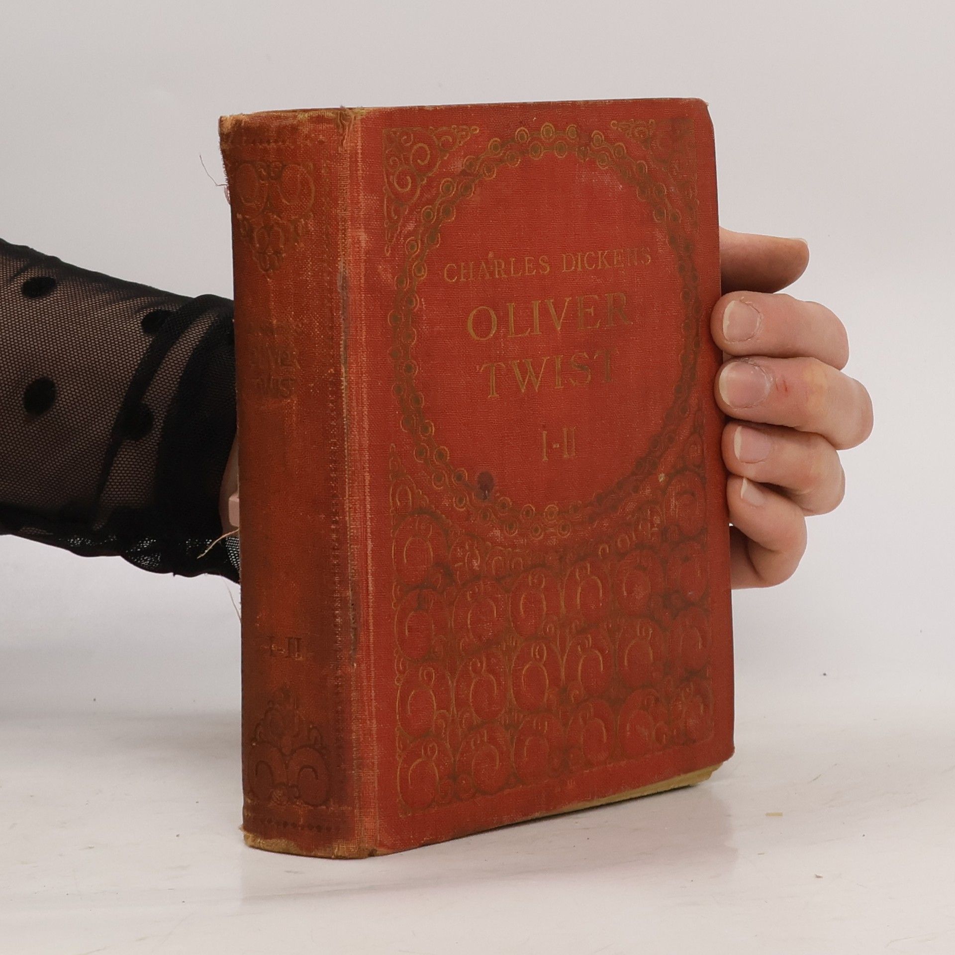 Charles Dickens Oliver Twist I-II