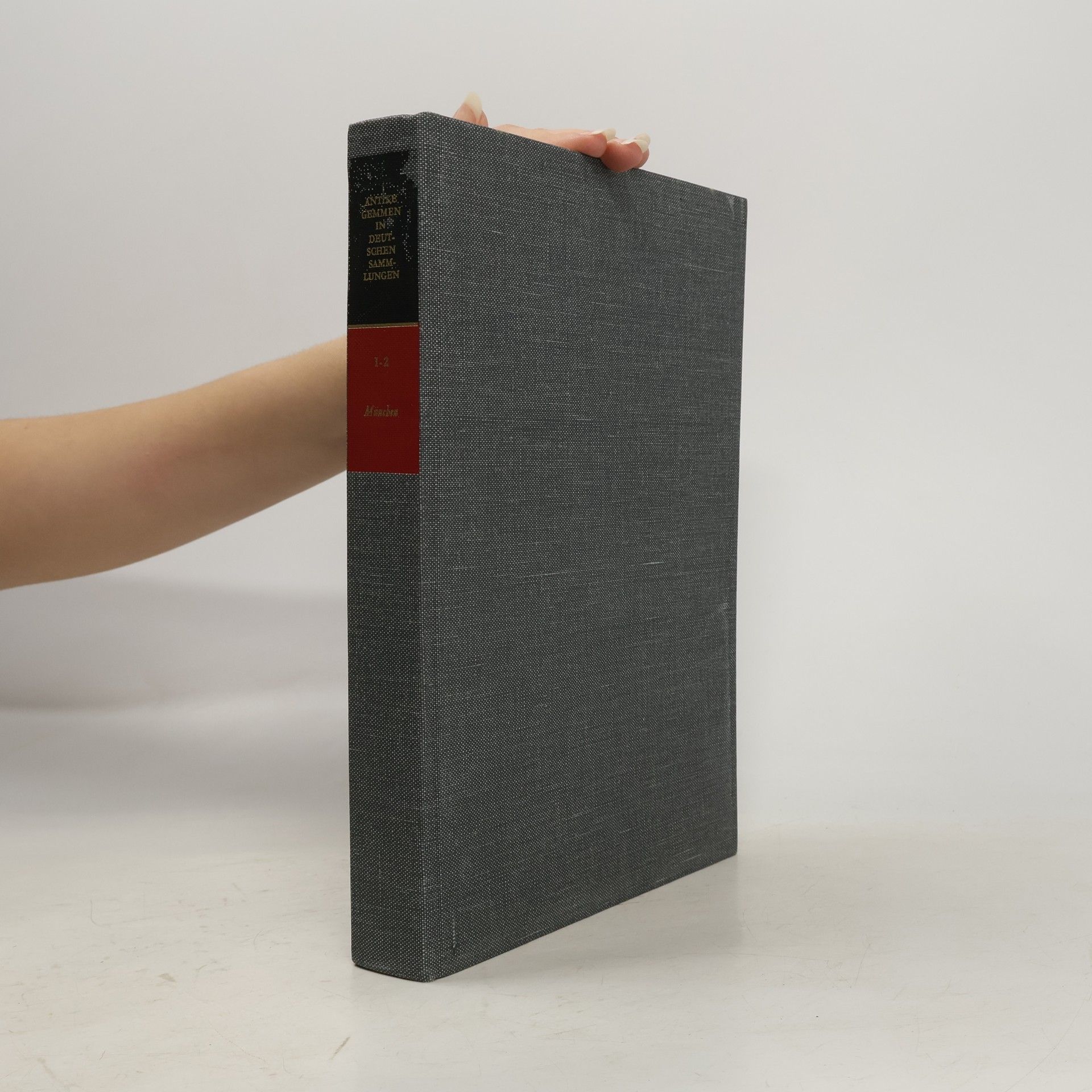 Antike Gemmen in deutschen Sammlungen