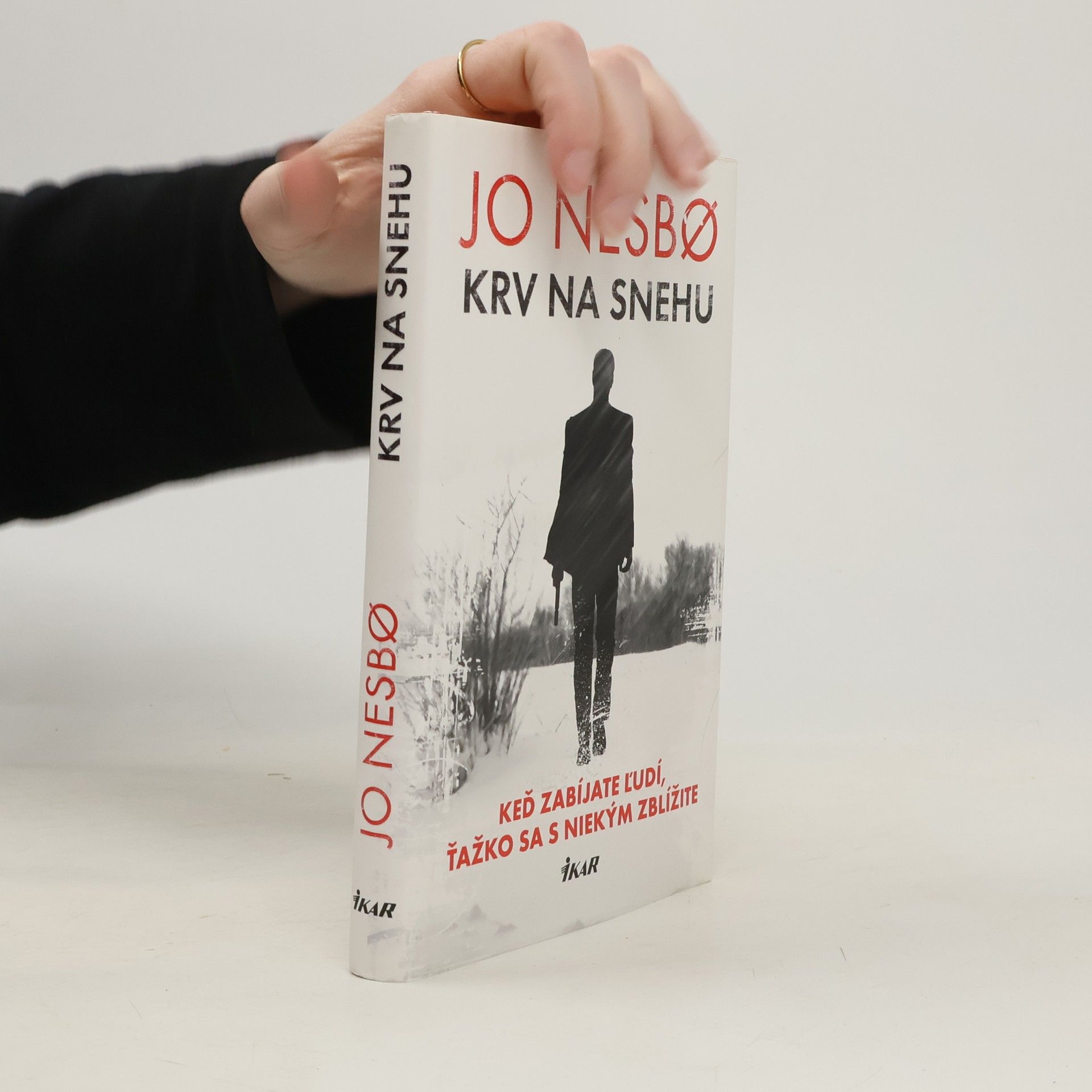 Jo Nesbø Krv na snehu