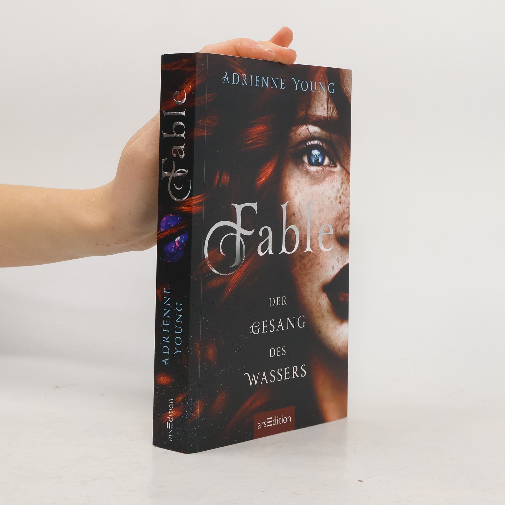 Adrienne Young Fable - Der Gesang des Wassers (Fable 1)