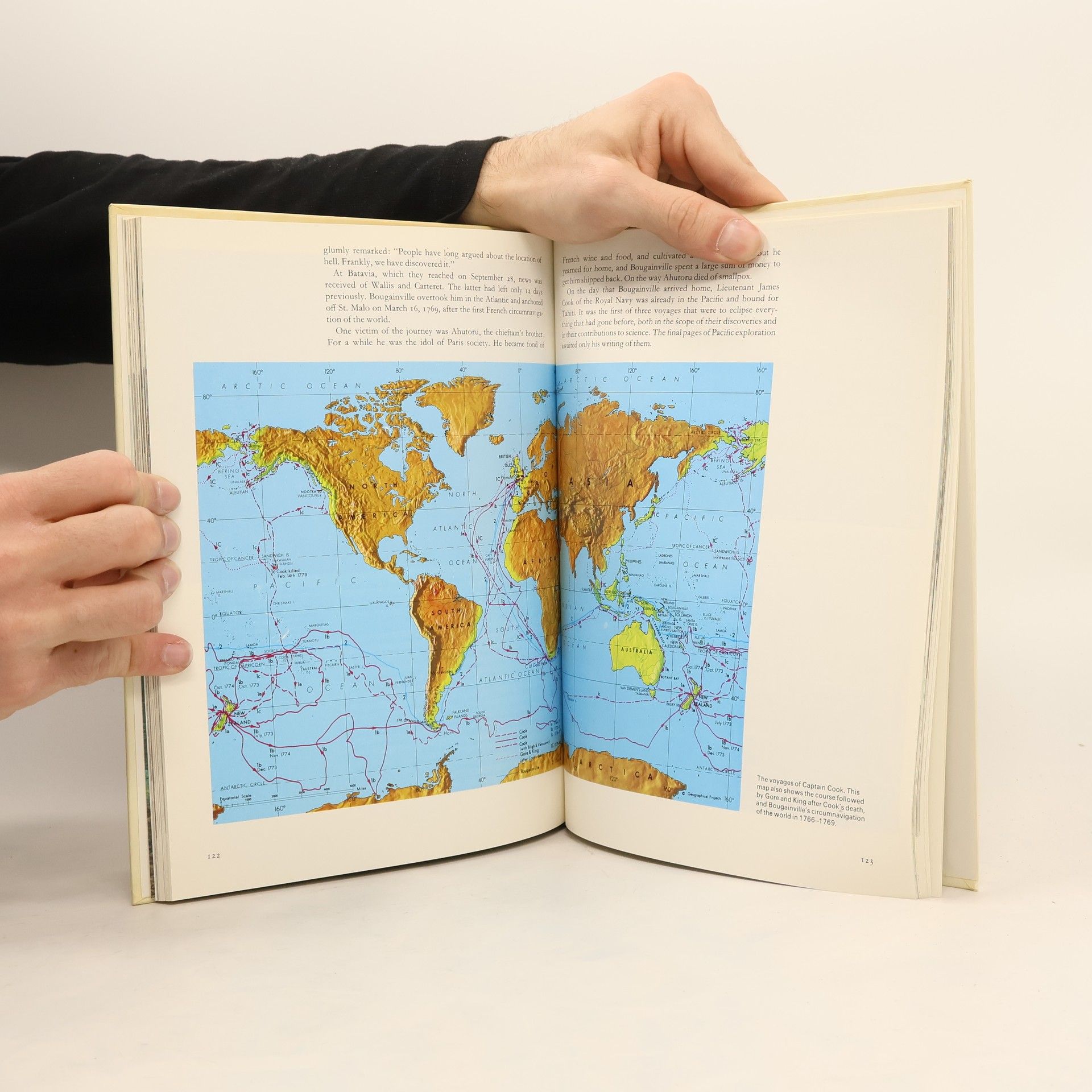 Autorenkollektiv Charting the Vast Pacific