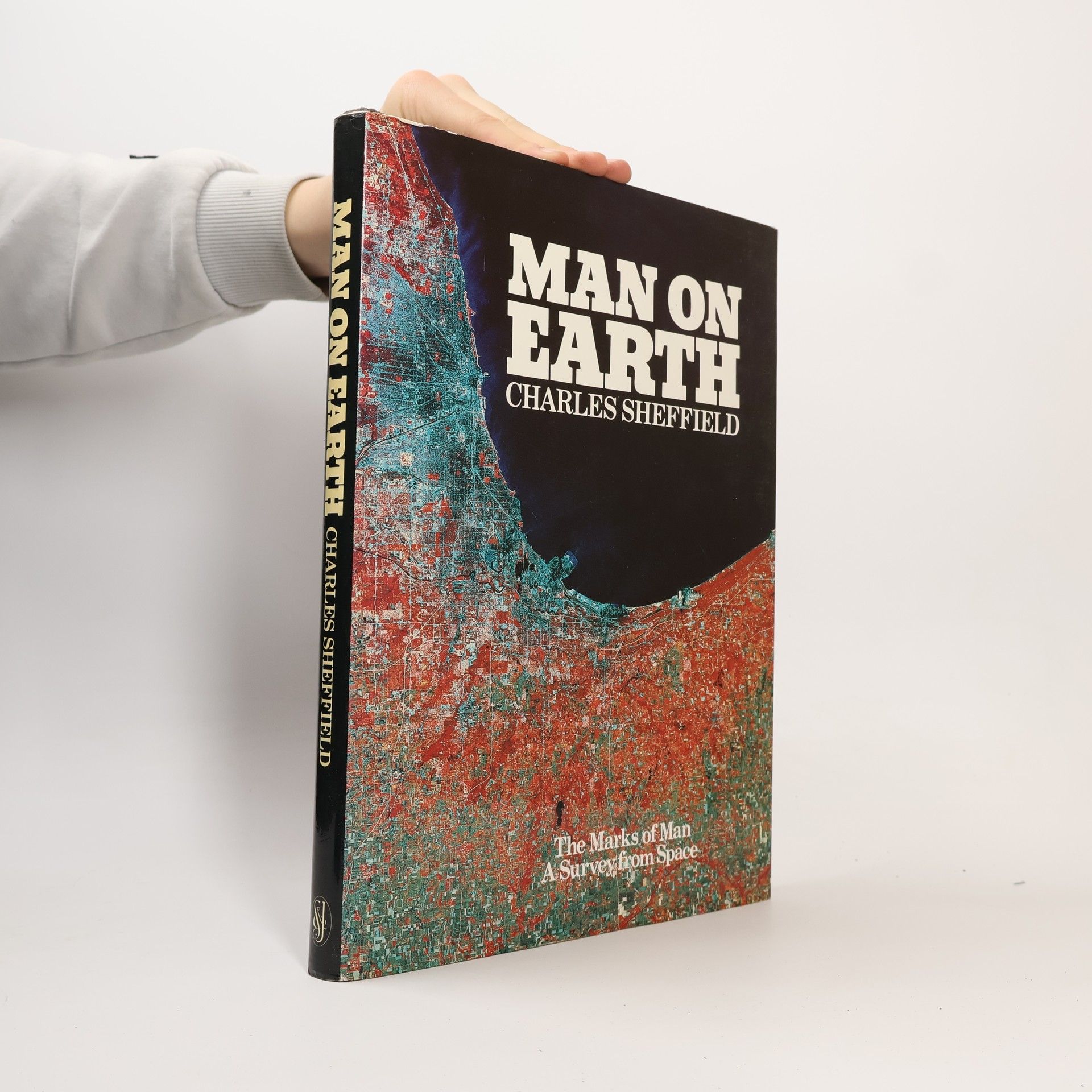 Charles Sheffield Man on Earth