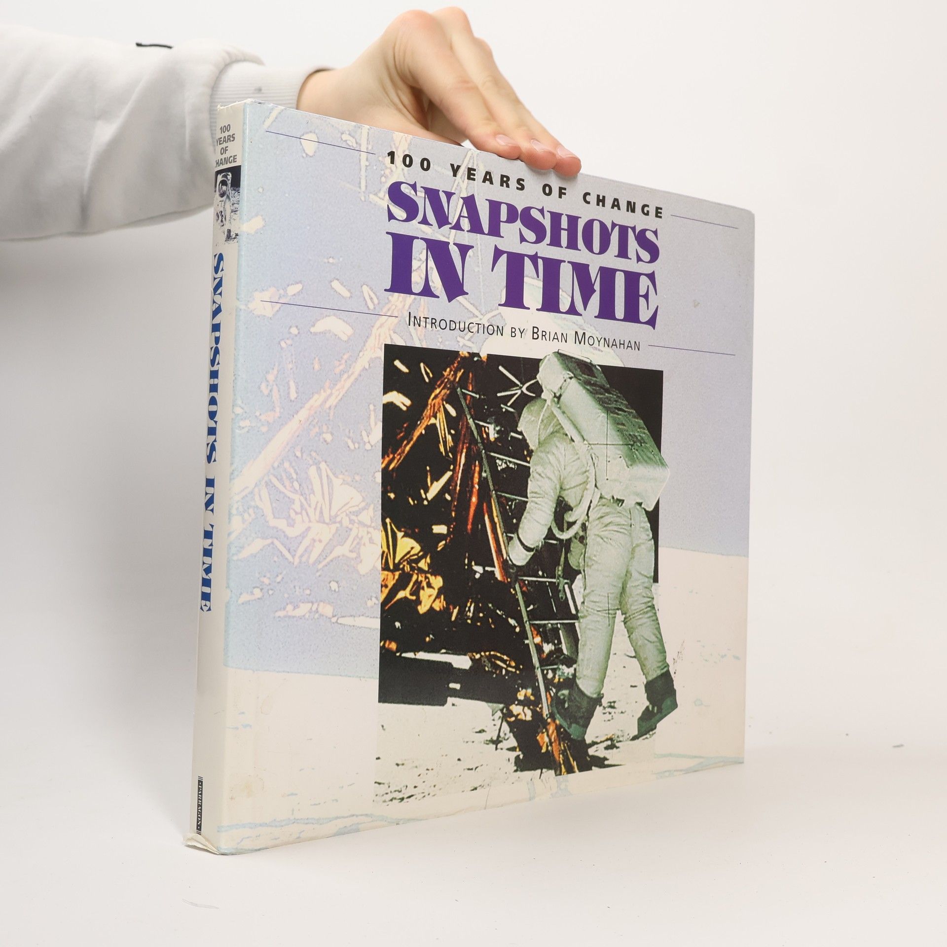 Eithne Farry Snapshots in Time