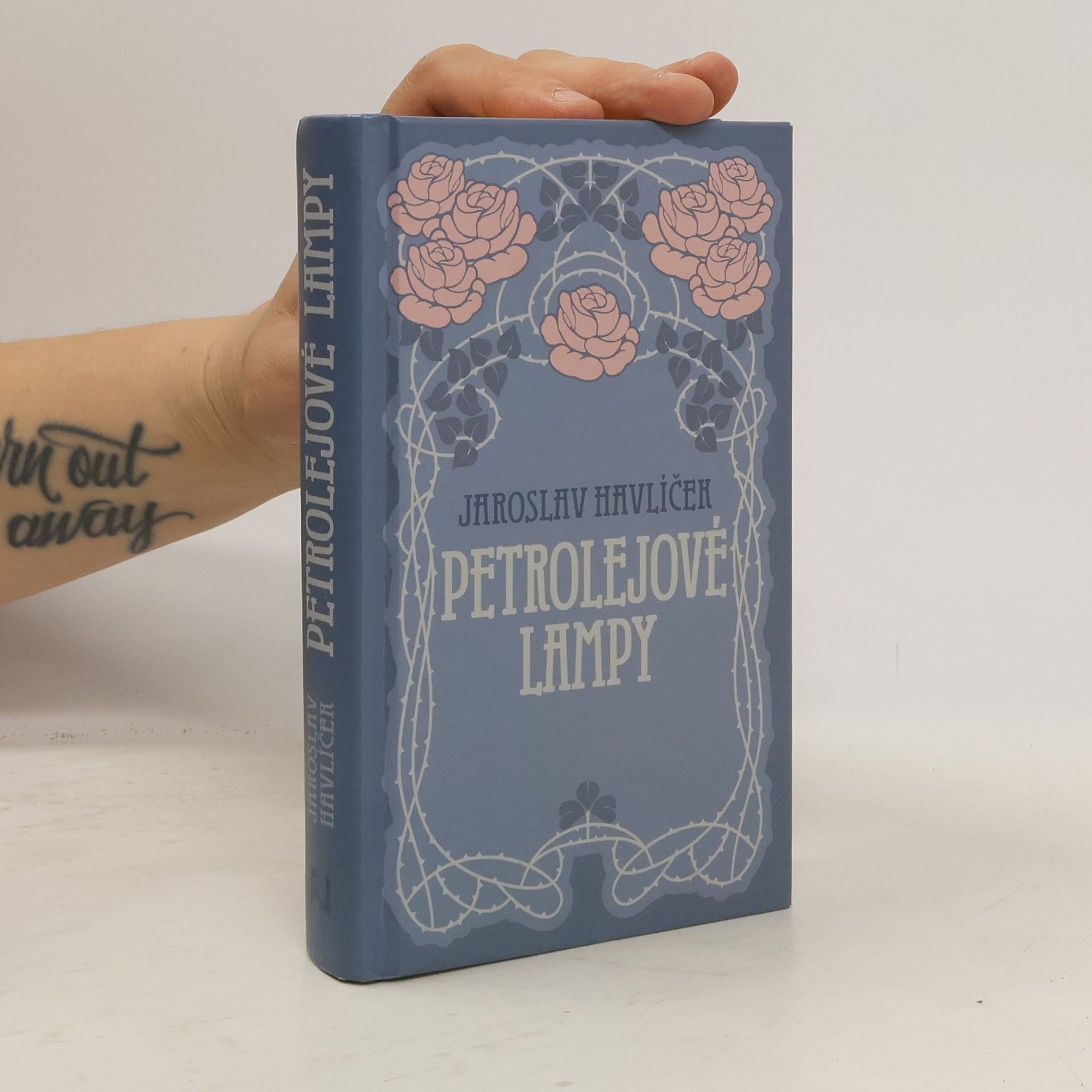 Jaroslav Havlíček Petrolejové lampy