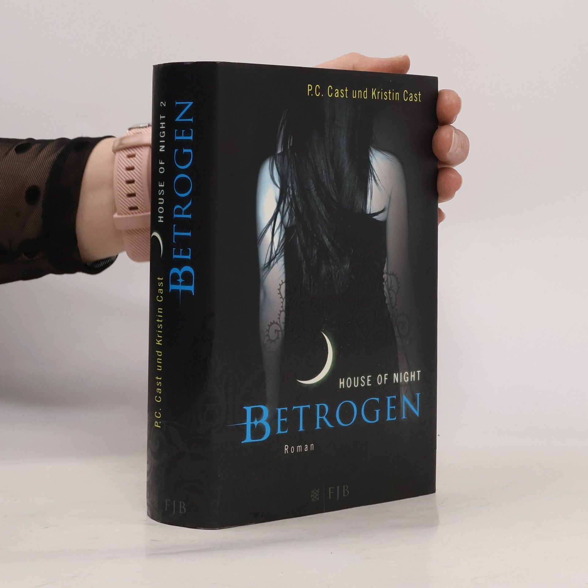 P. C. Cast House of Night 2. Betrogen