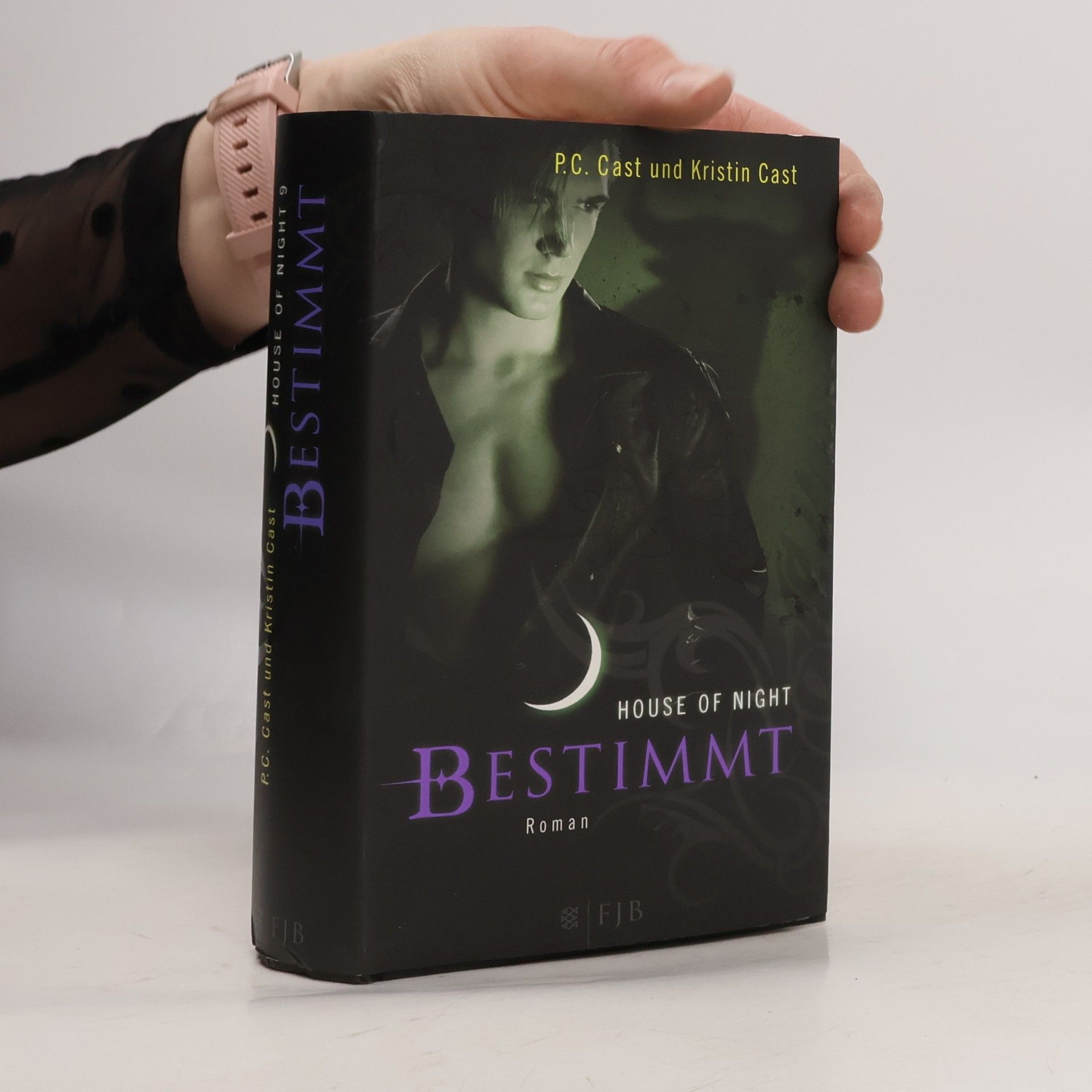 Phyllis Christine Cast House of Night. Bestimmt