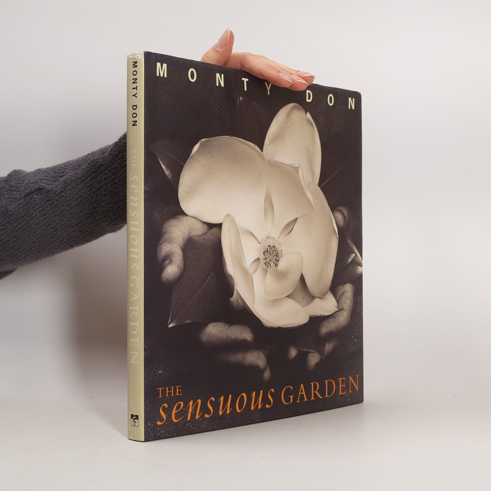 Montagu Don The Sensuous Garden