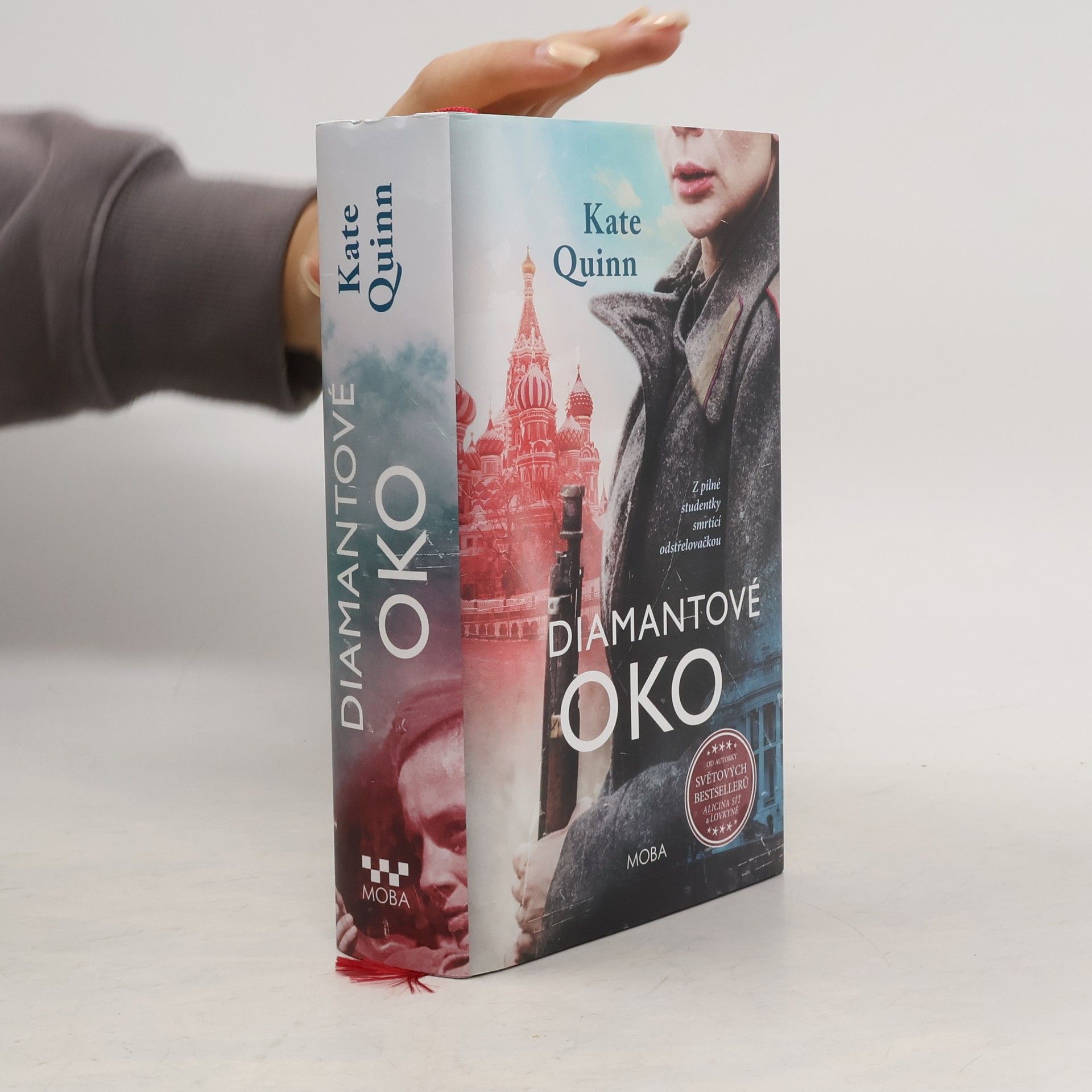 Kate Quinn Diamantové oko