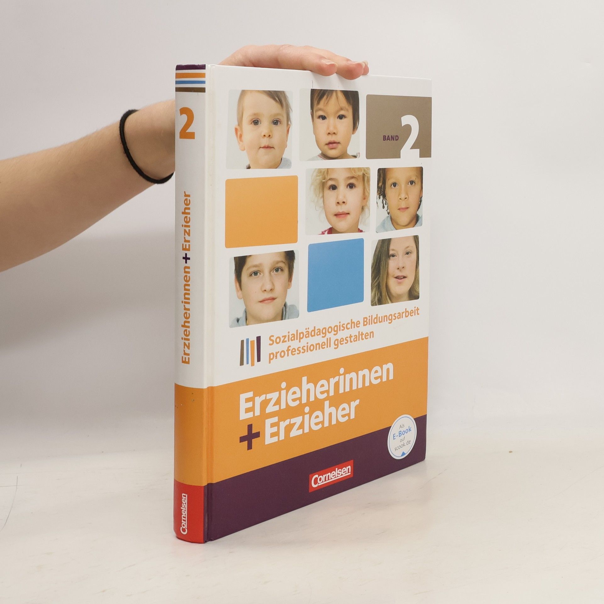 Various authors Erzieherinnen + Erzieher