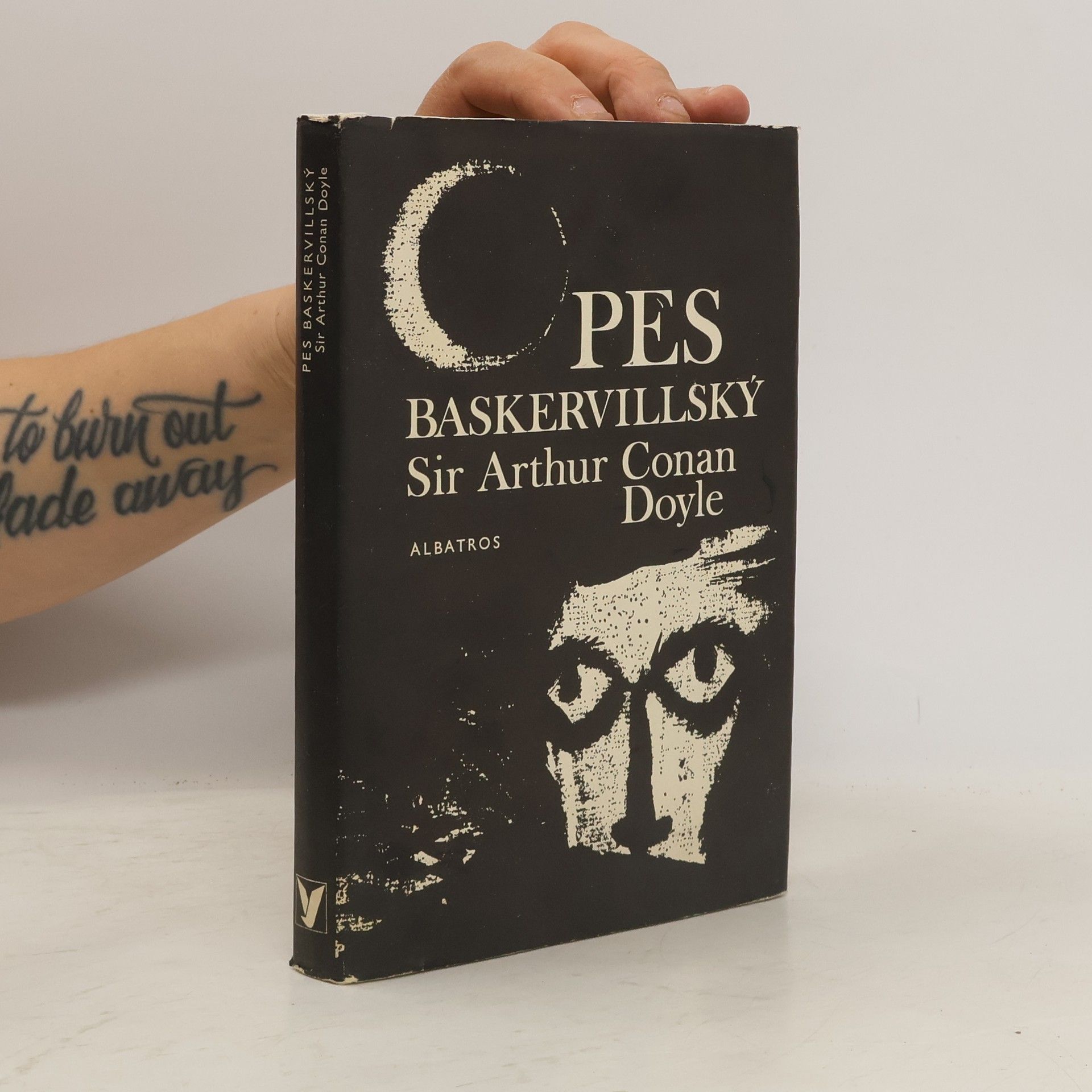 Arthur Conan Doyle Pes Baskervillský