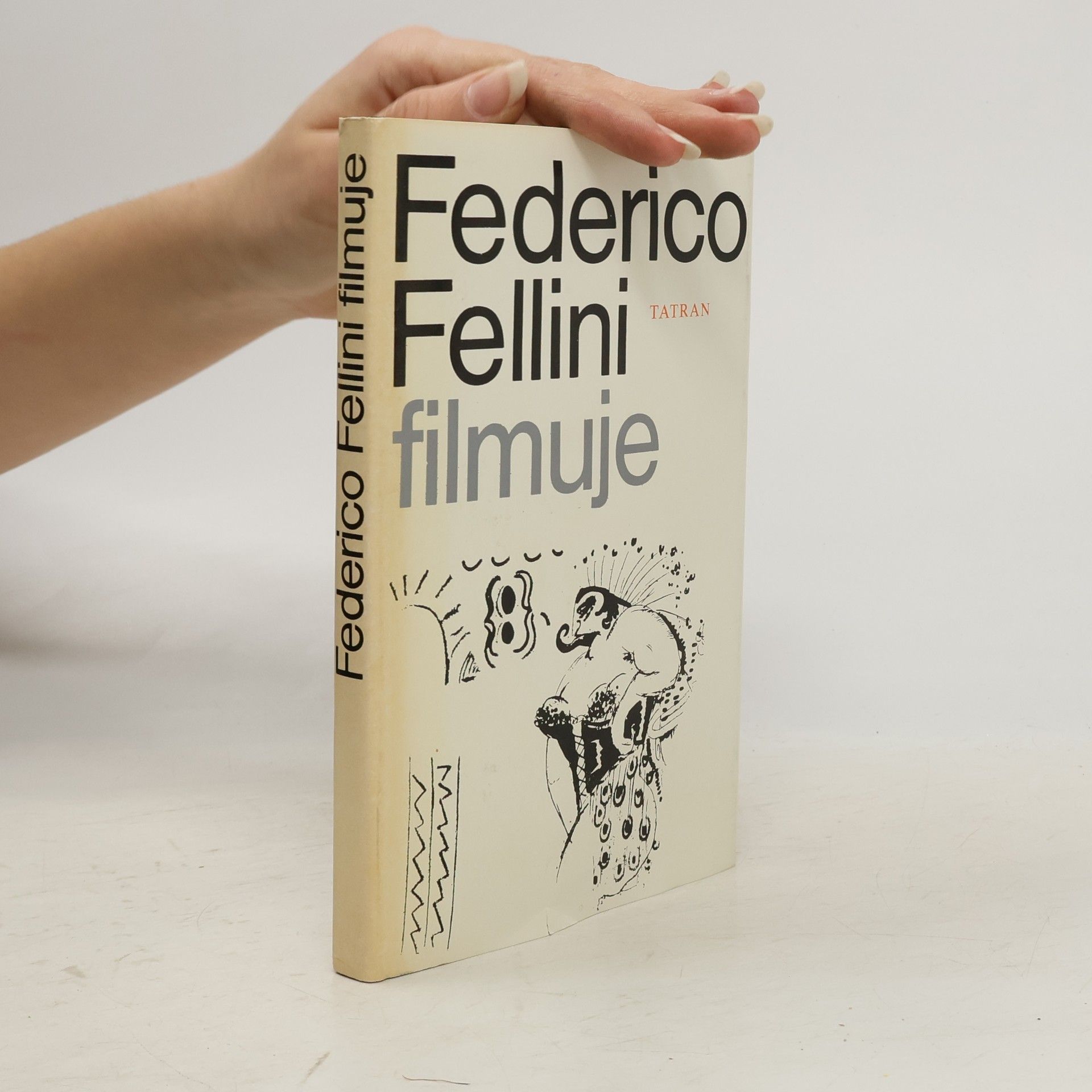 Federico Fellini filmuje