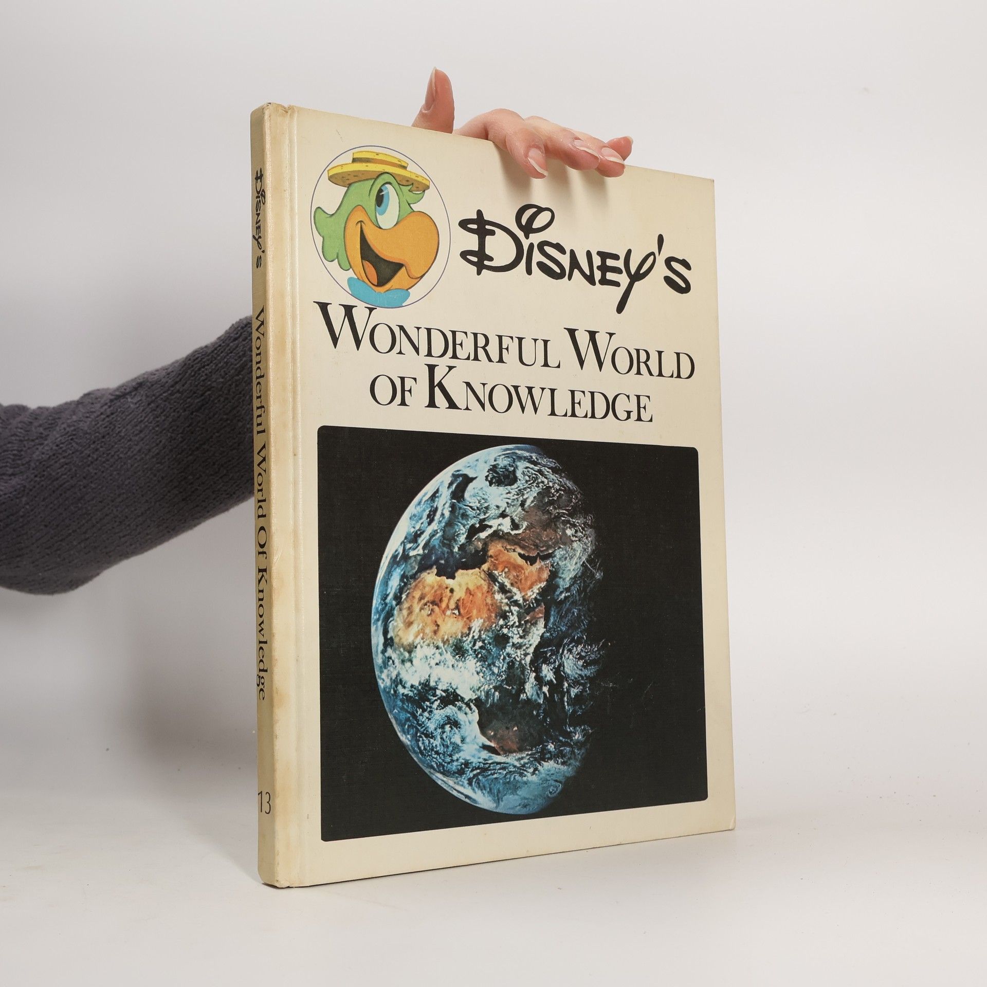 Kolektív autorov Disney's Wonderful World of Knowledge 13