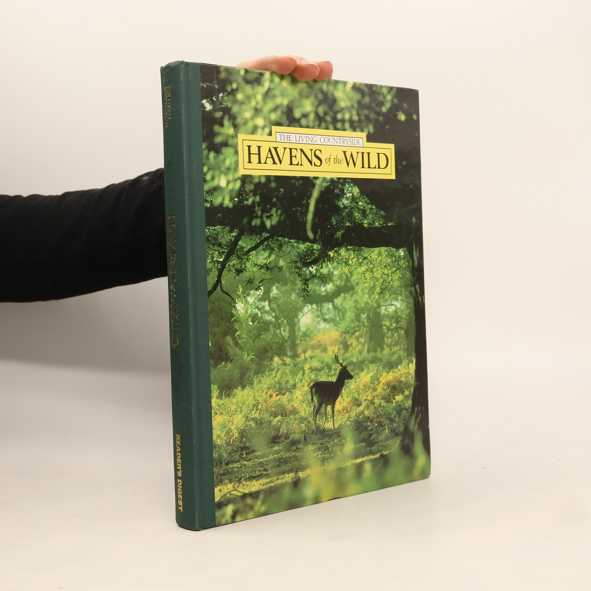 Various authors Havens of the Wild
