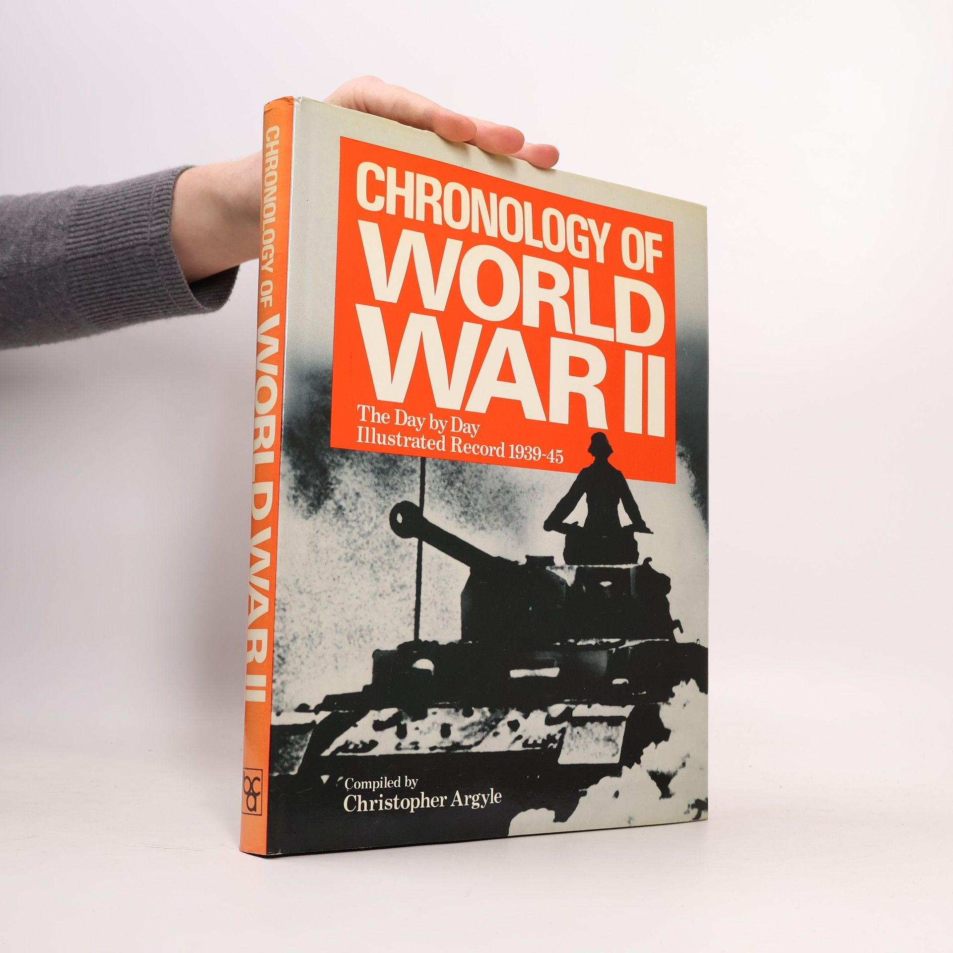 Christopher Argyle Chronology of World War II