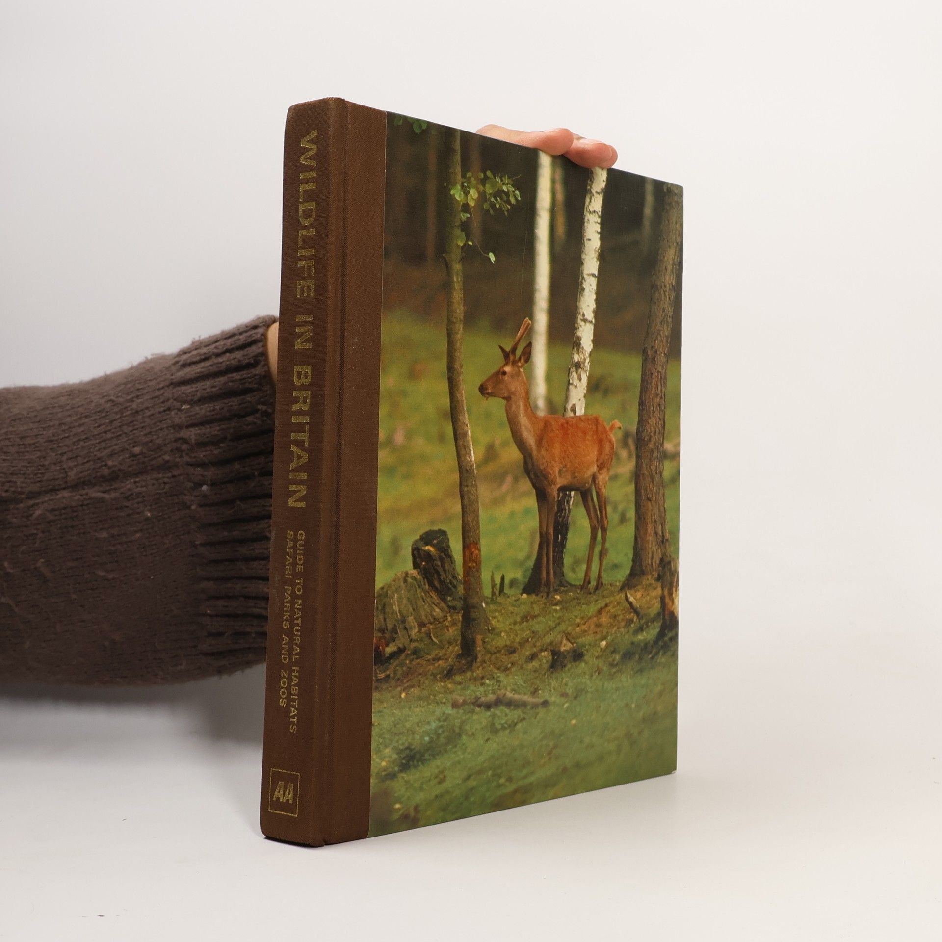 Collectif d'auteurs Wildlife in Britain. A Guide to Natural Habitats, Safari Parks and Zoos