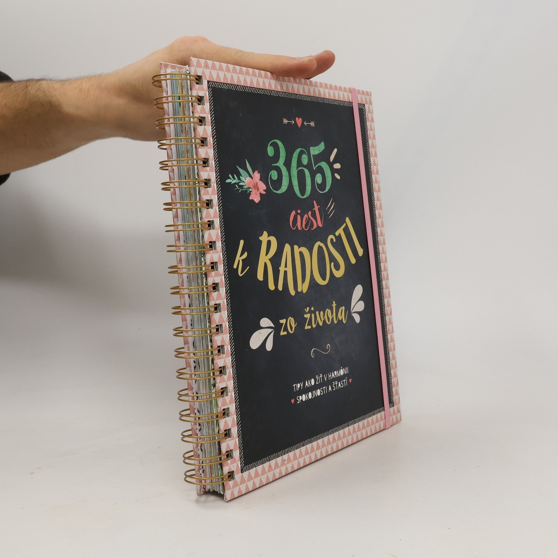 Autorenkollektiv 365 ciest k radosti zo života
